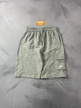 Shorts Moletom Nike Cargo - Cinza