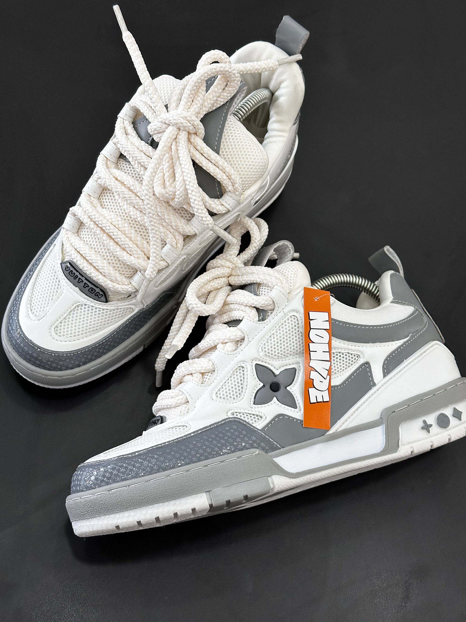 Tênis Louis Vuitton Skate - Cinza