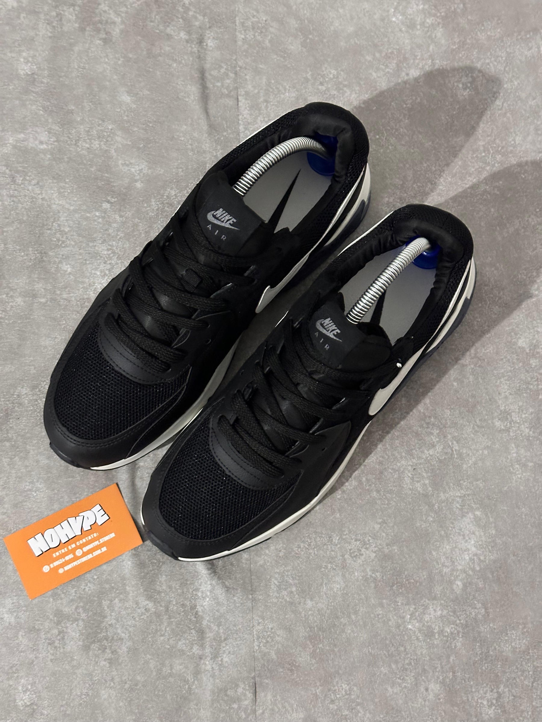 Tênis Nike Air Max Excee - Preto/Branco