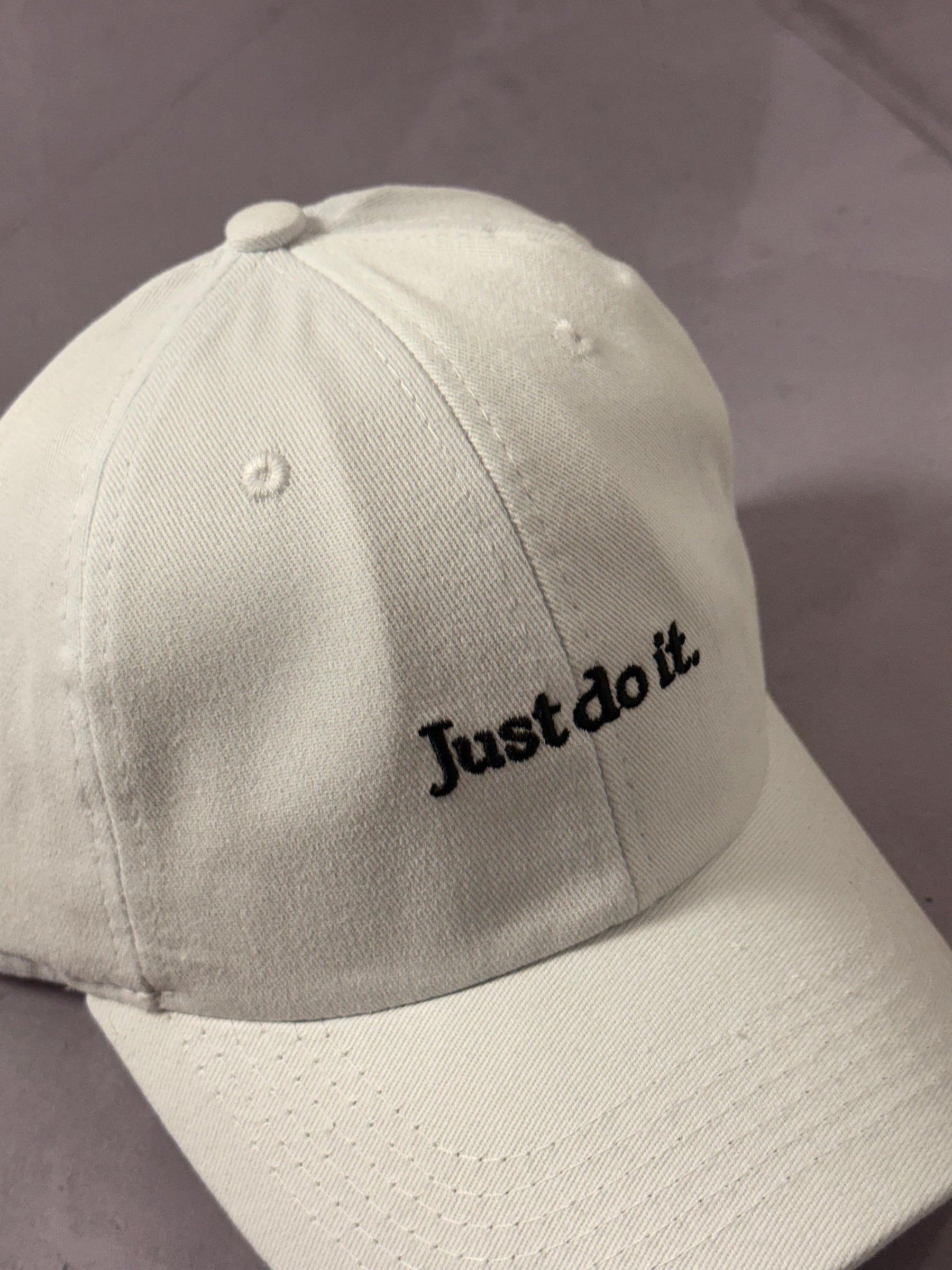 Boné Nike Just do It - Branco
