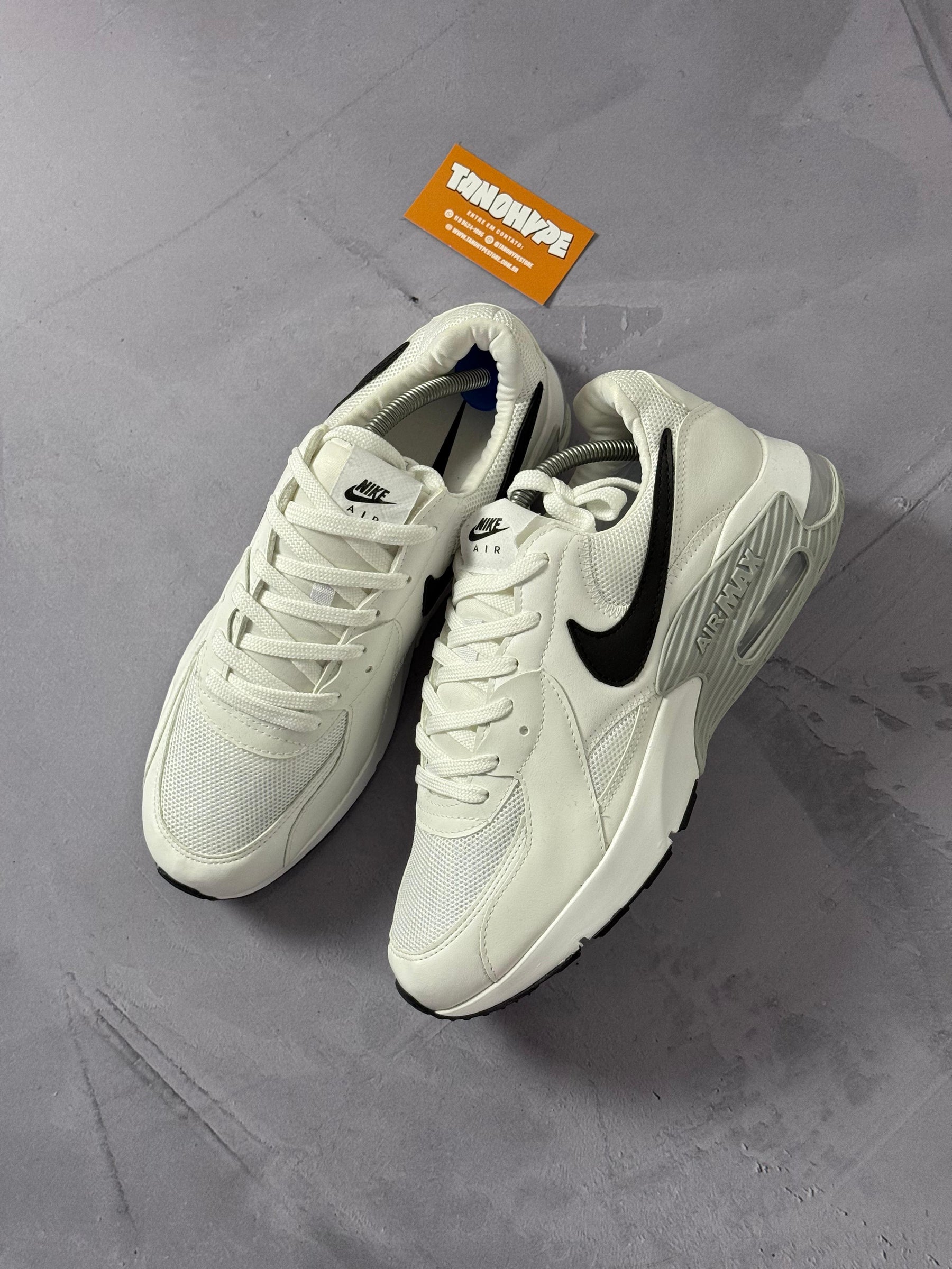 Tênis Nike Air Max Excee - Branco/Preto