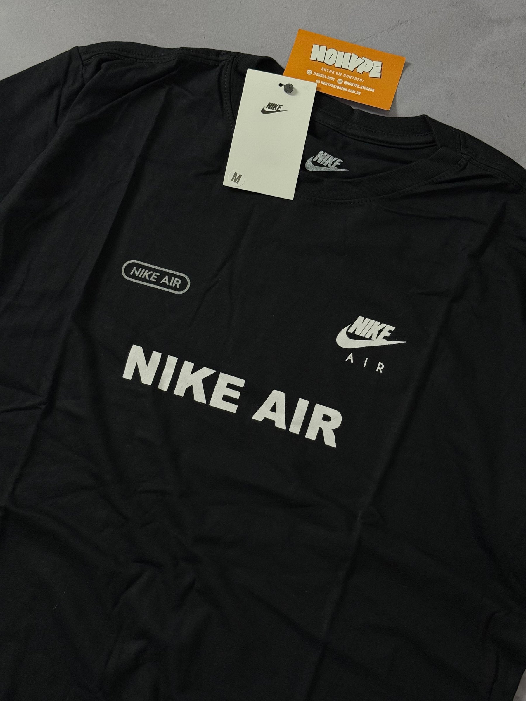 Camiseta Nike Air Futura - Preto