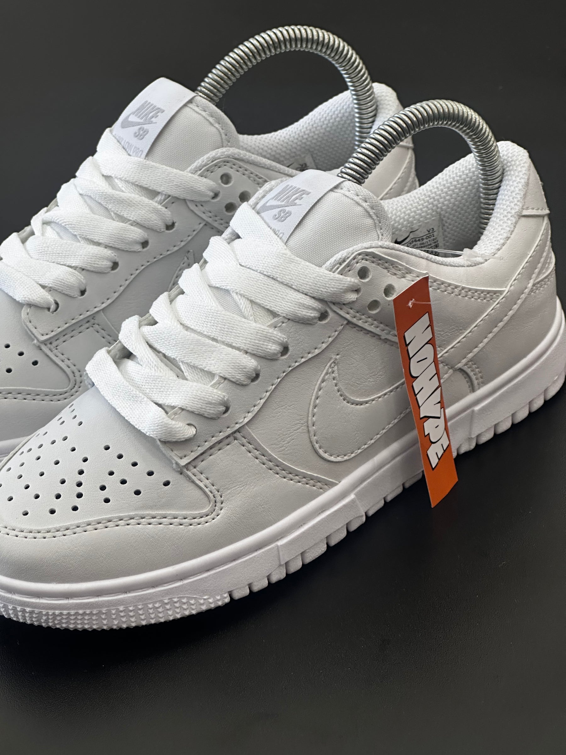 Tênis Nike Dunk Sb Low - Branco