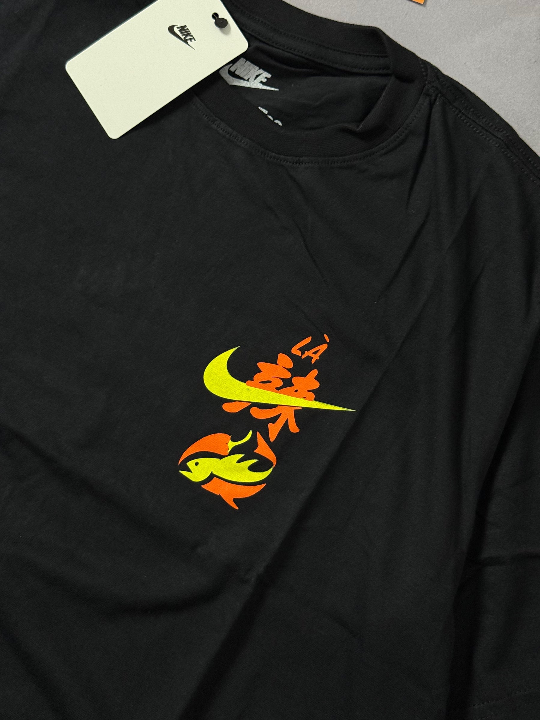 Camiseta Nike Hot & Spicy - Preto