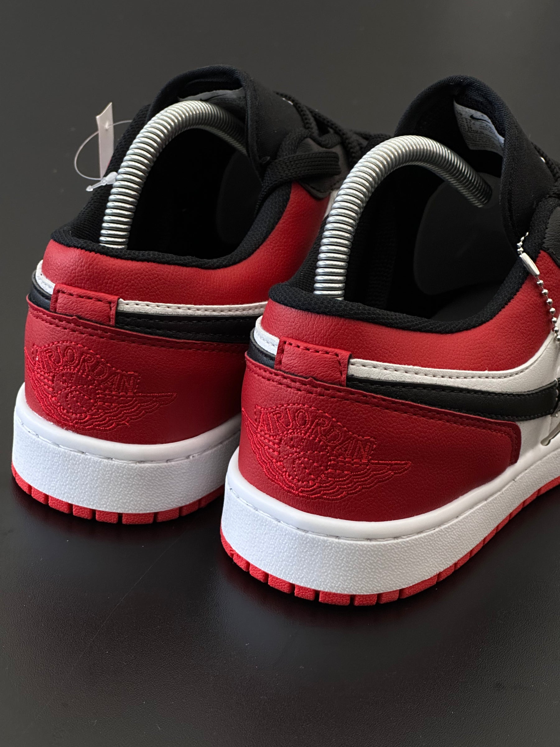 Tênis Nike Air Jordan Low 1 - Chicago
