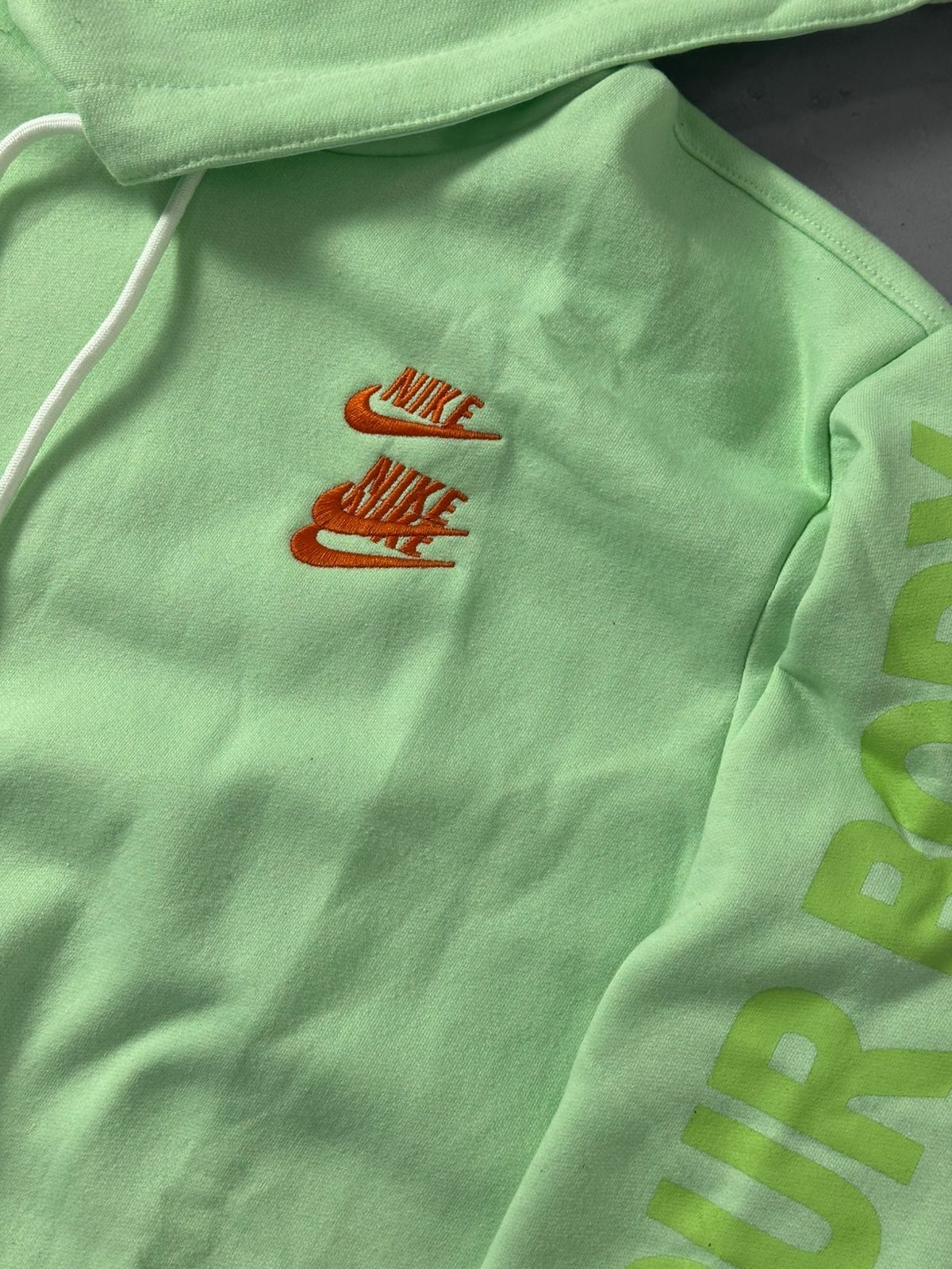 Moletom Nike World Tour - Verde em