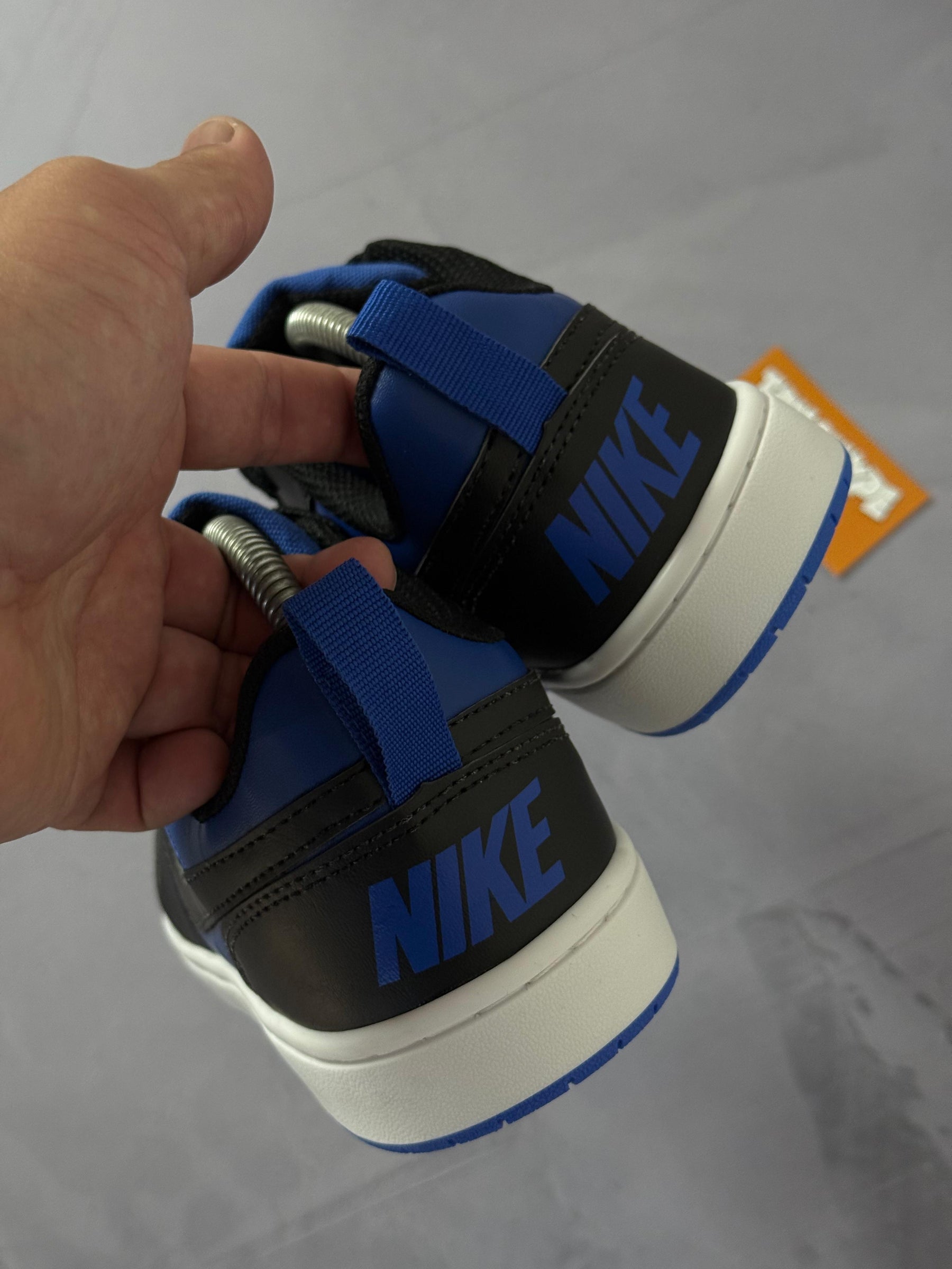 Tênis Nike Borough - Azul