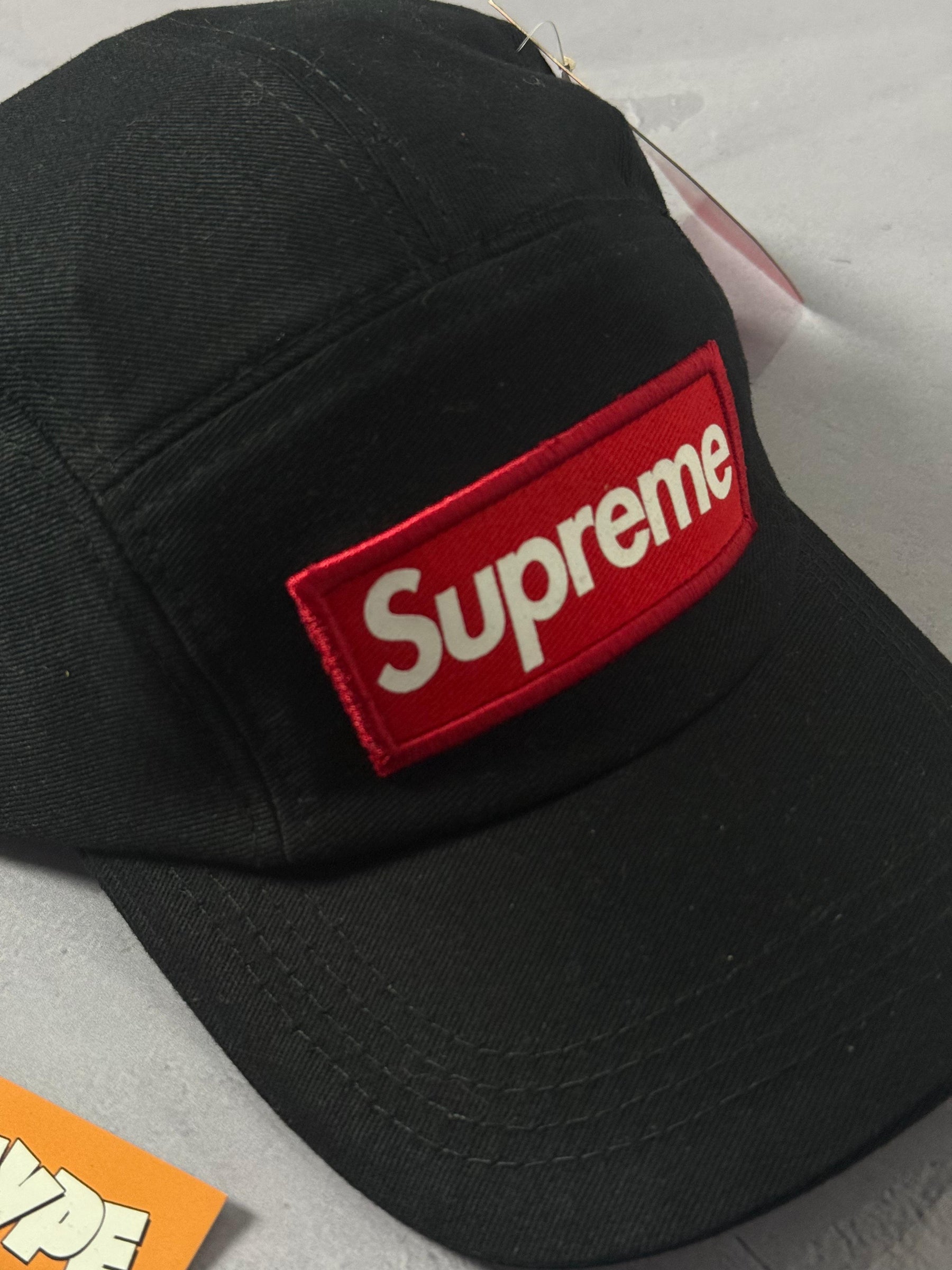 Boné Supreme - Preto