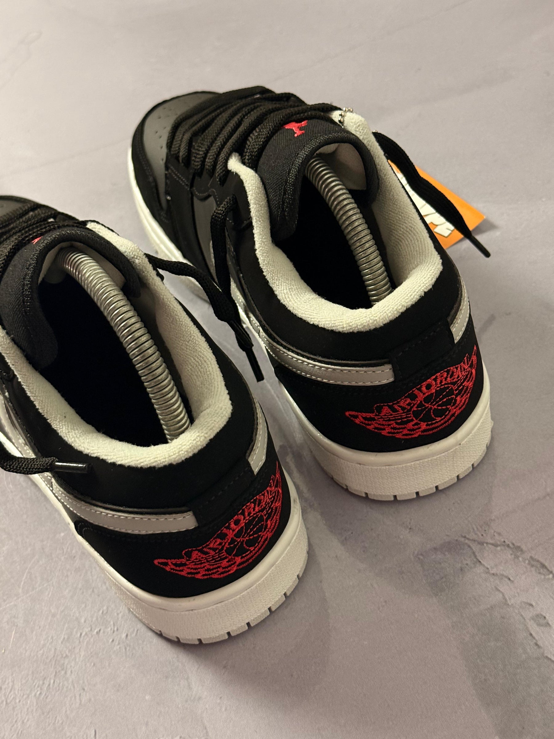 Tênis Nike Air Jordan Low 1 - Cinza Escuro