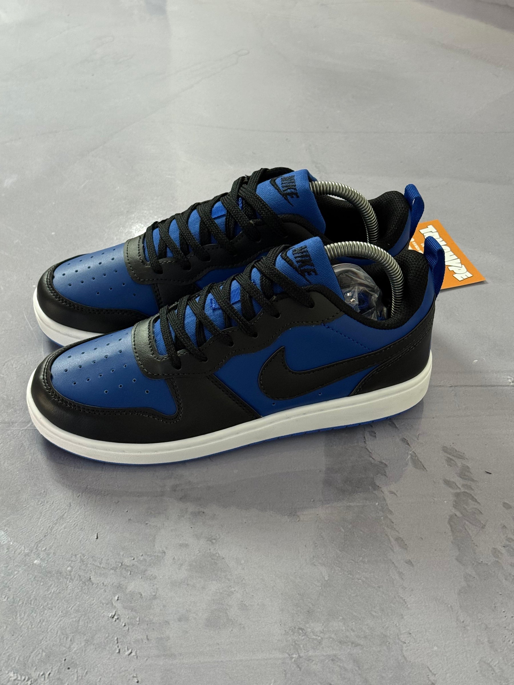 Tênis Nike Borough - Azul