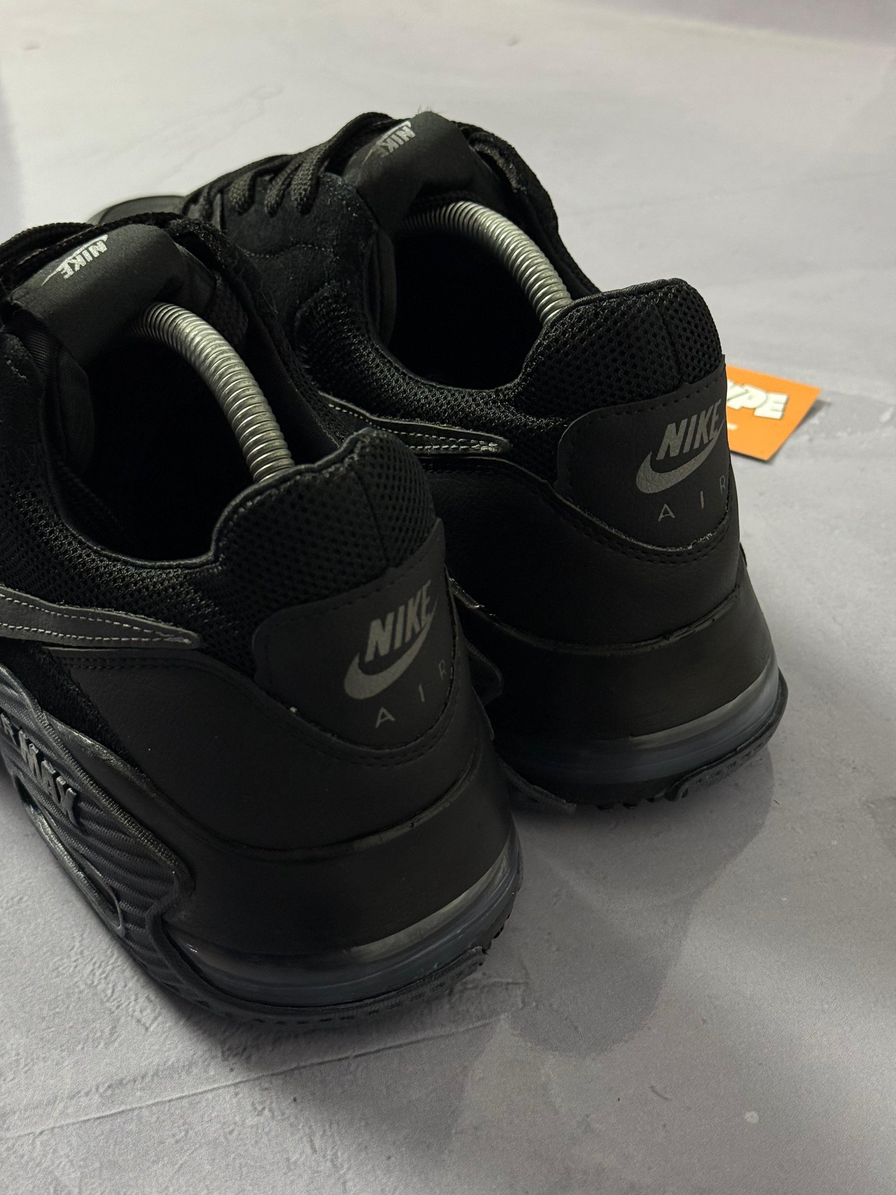 Tênis Nike Air Max Excee - Preto