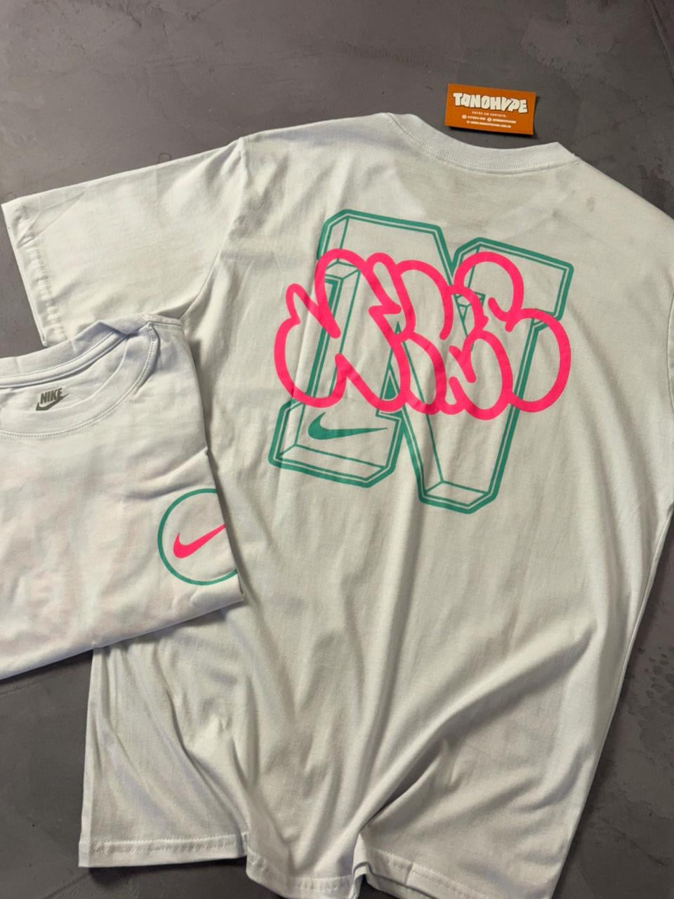 Camiseta Nike Circle - Branca