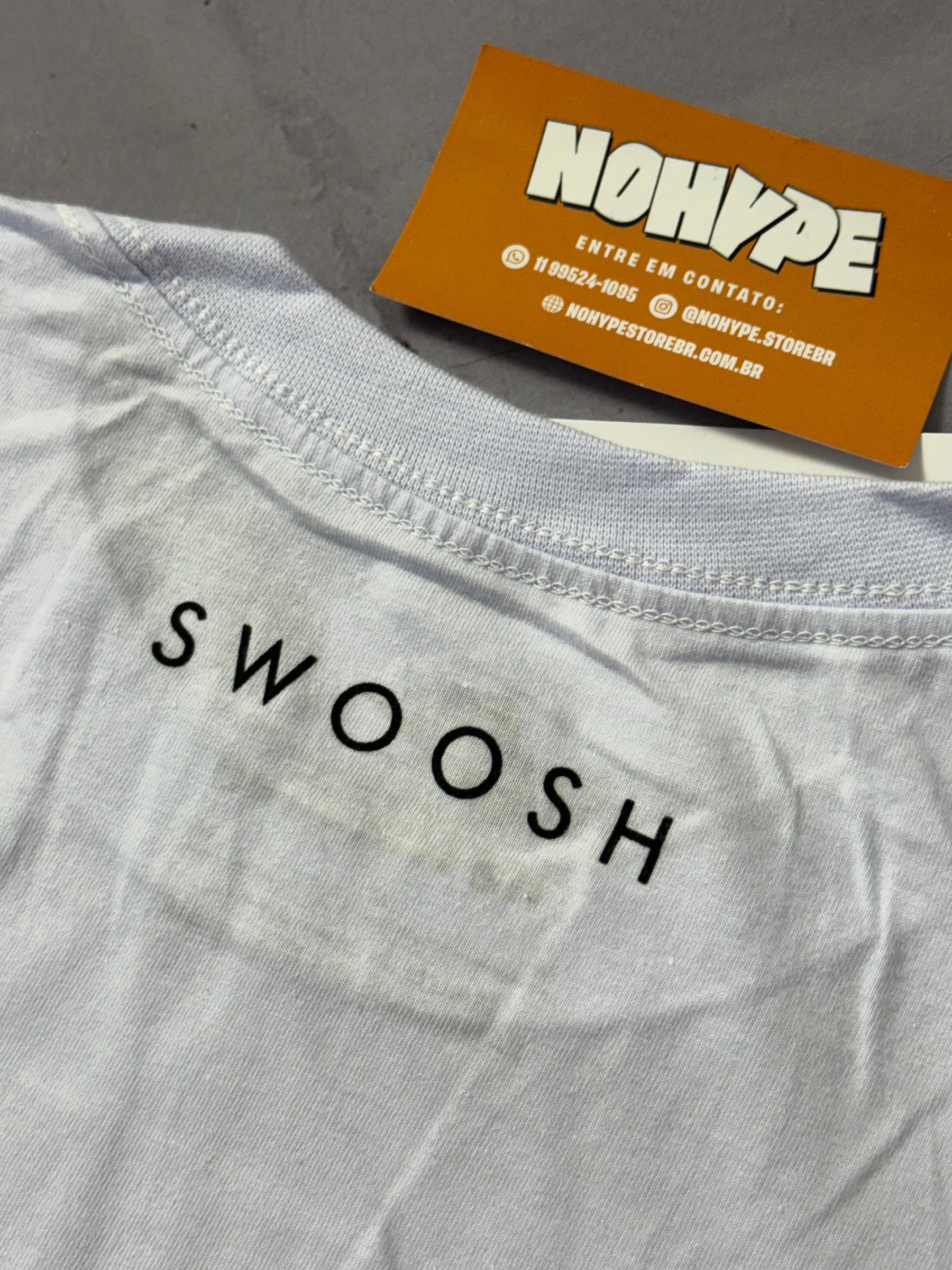 Camiseta Nike Sportswear Swoosh Club - Branco