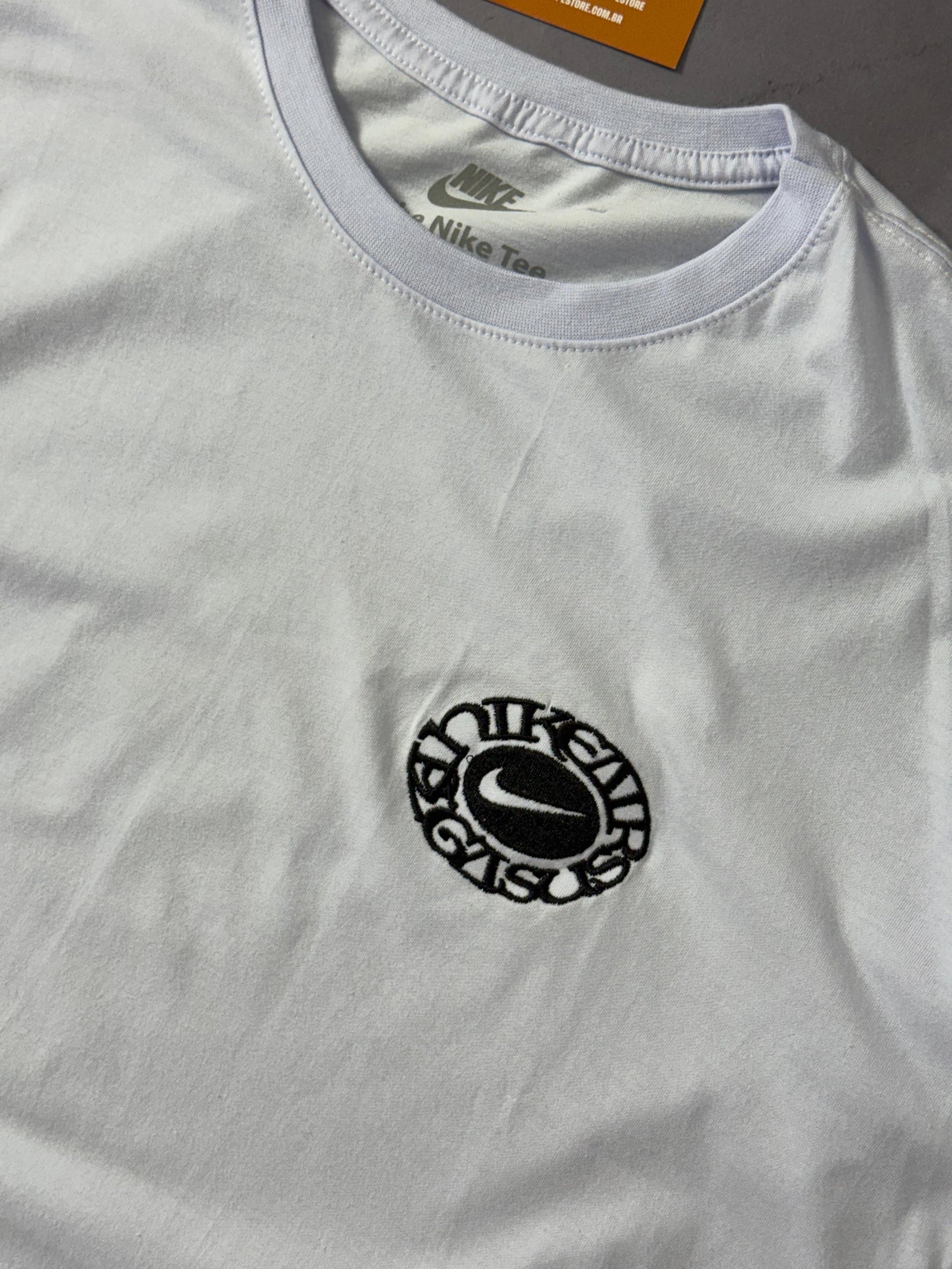 Camiseta Nike Pegasus - Branco