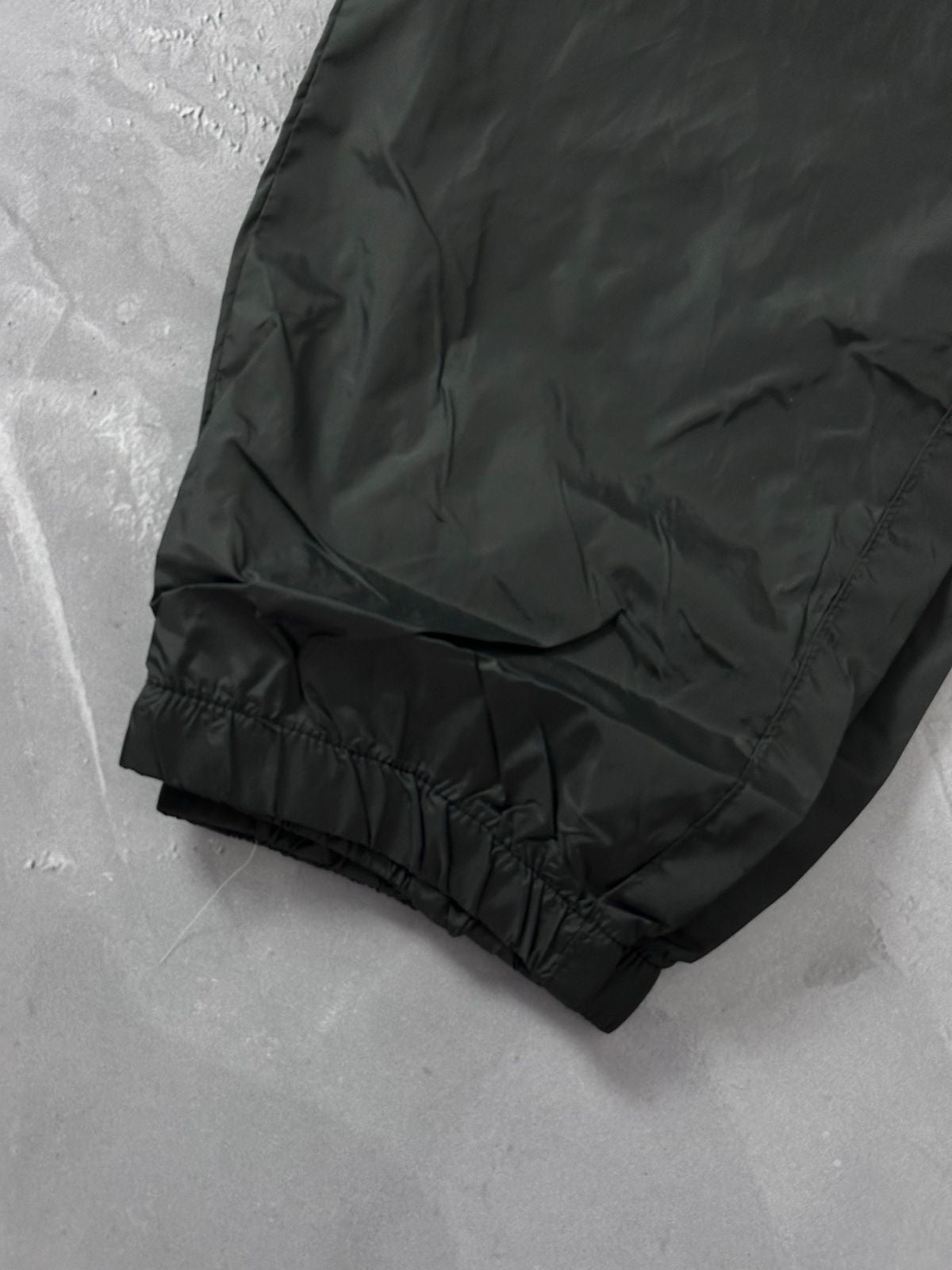 Conjunto Nike - Calça + Corta Vento Preto
