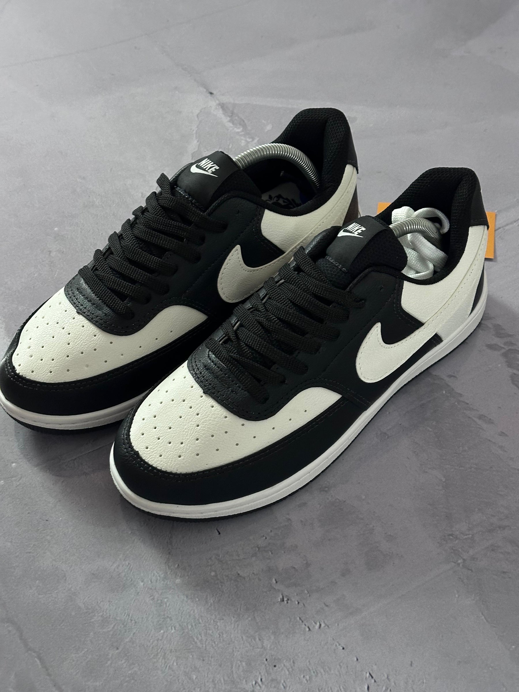 Tênis Nike Court Vision - Panda