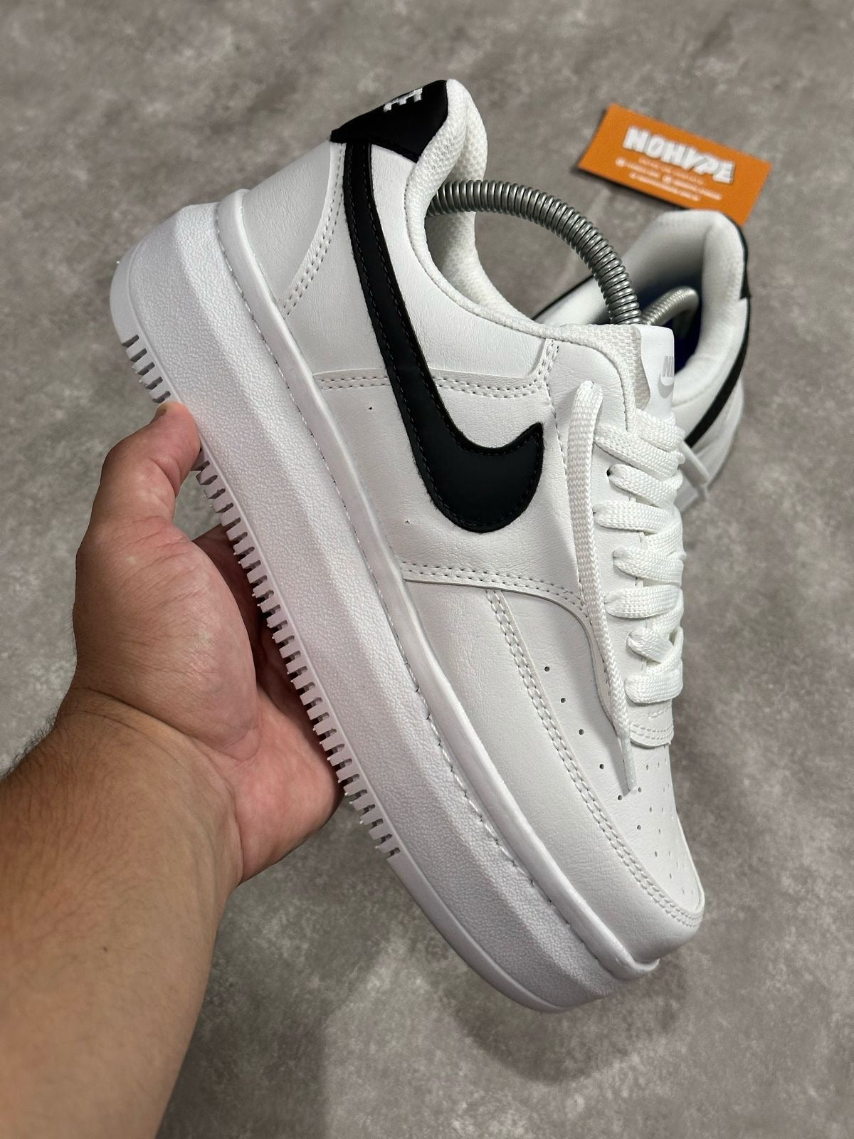 Tênis Nike Court Vision Alta - Branco/Preto