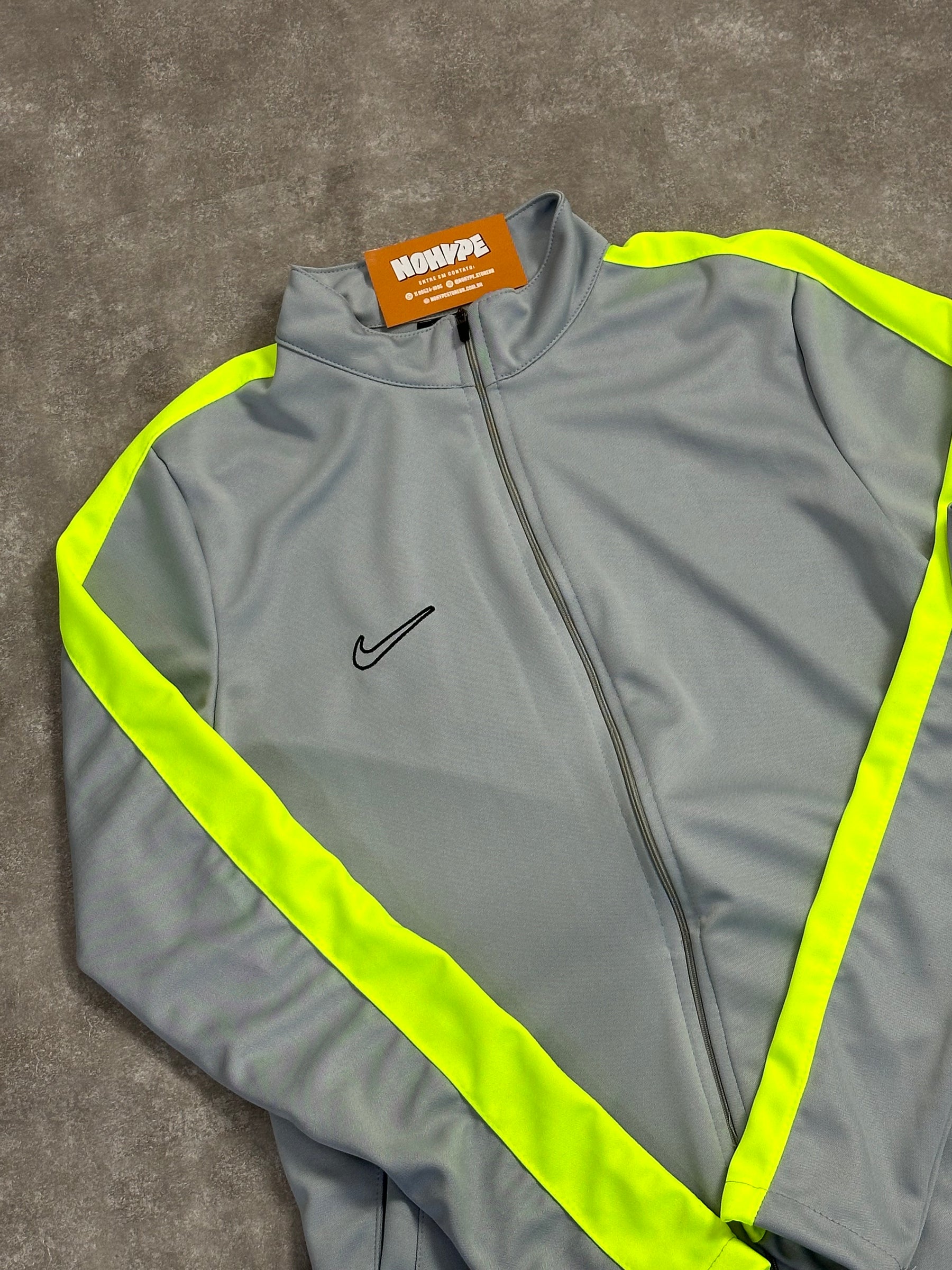 Conjunto Academy Dri Fit - Cinza e Verde