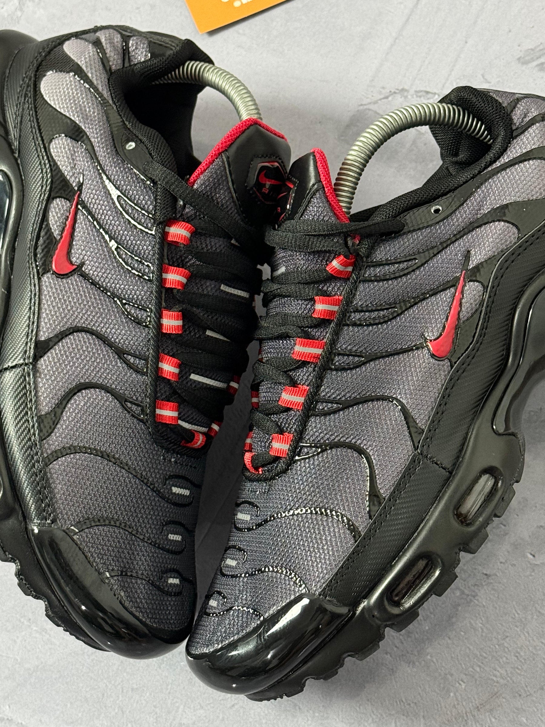 Tênis Nike Air Max Plus TN - Drácula