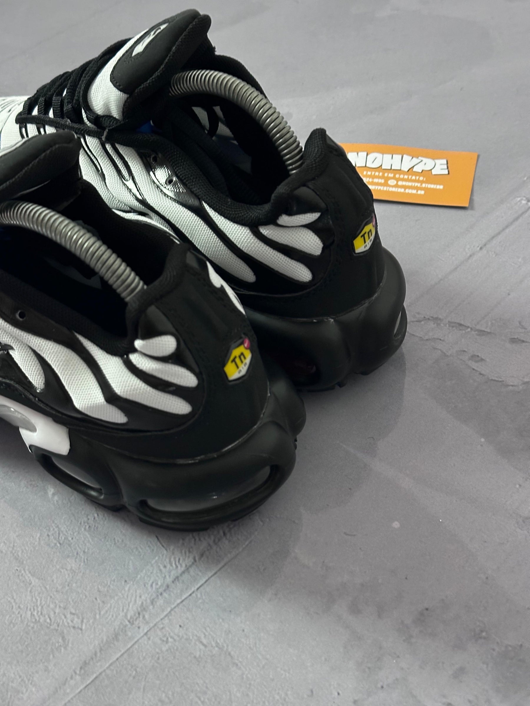 Tênis Nike Air Max Plus TN - Oreo