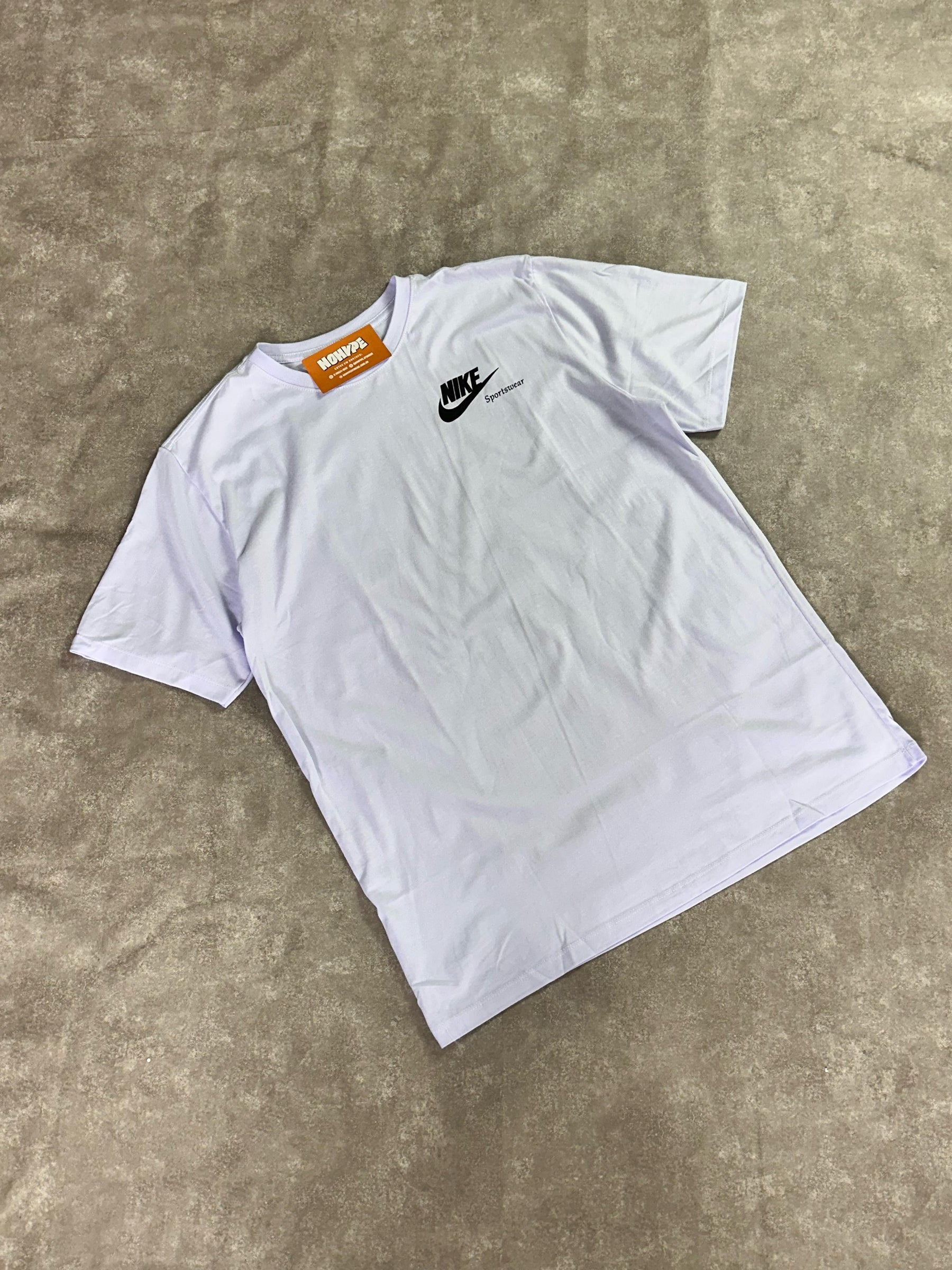 Camiseta Nike Daily - Branca