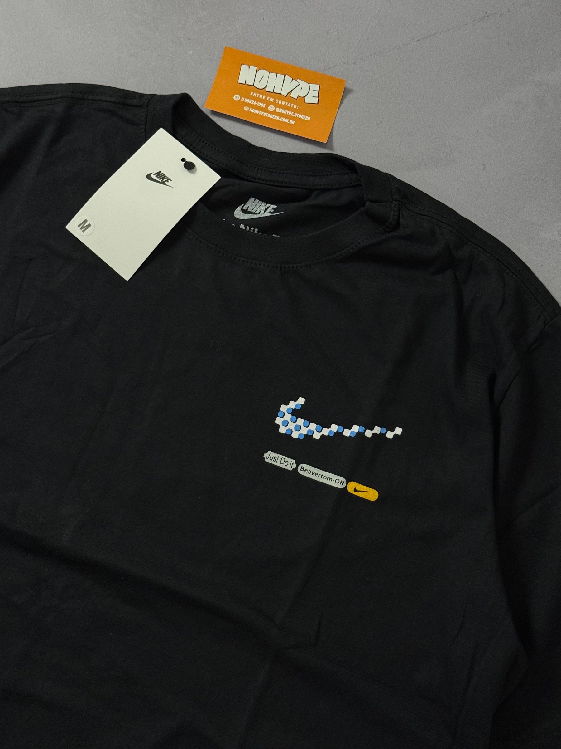 Camiseta Nike Sportswear Max90 - Preto