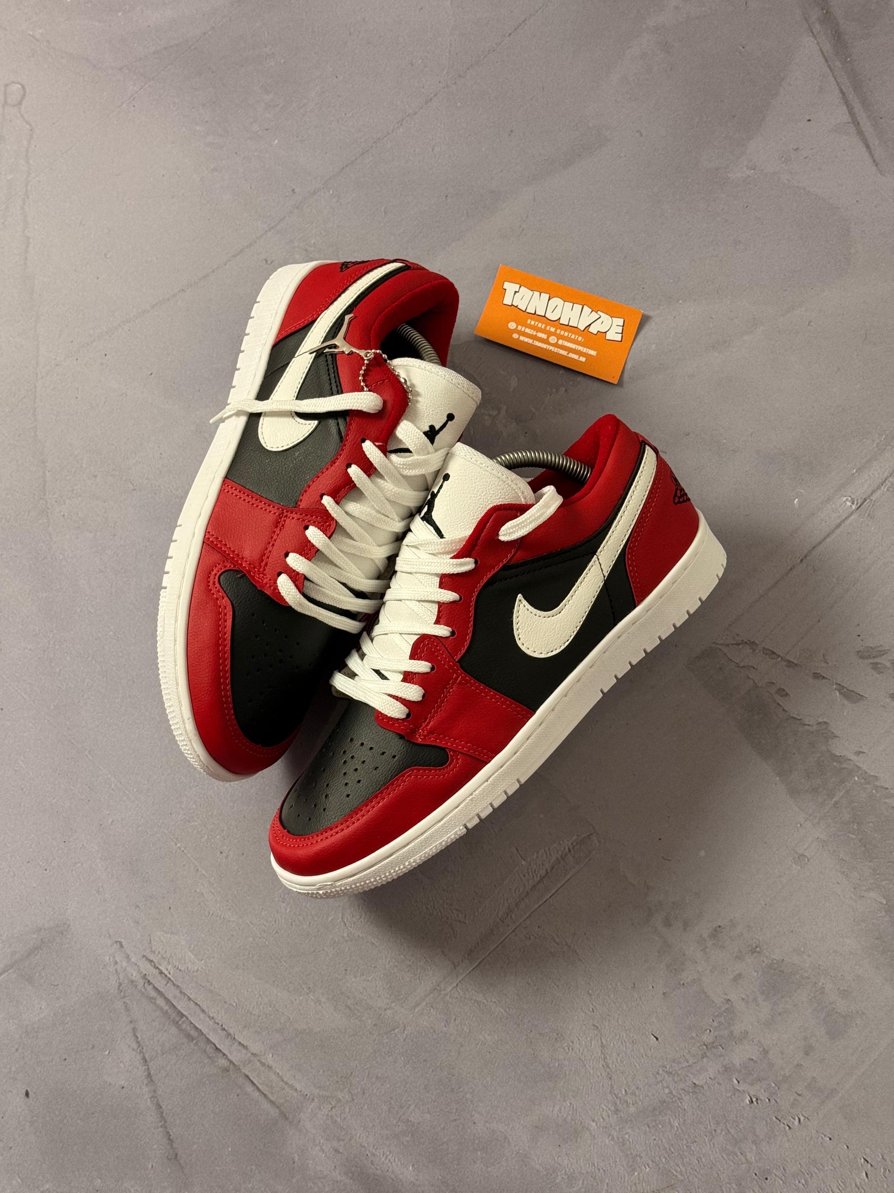 Tênis Nike Air Jordan Low 1 - Vermelho/Branco