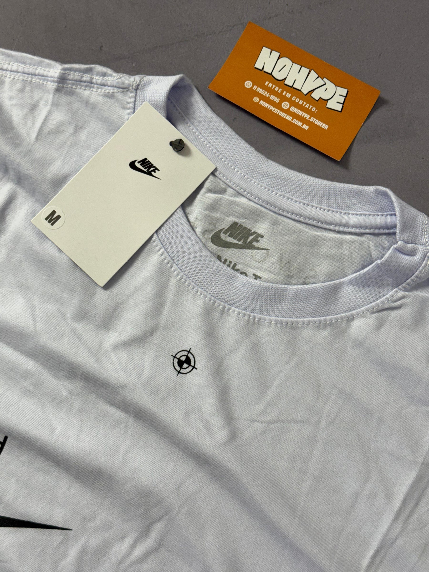 Camiseta Nike Sportswear Swoosh Club - Branco
