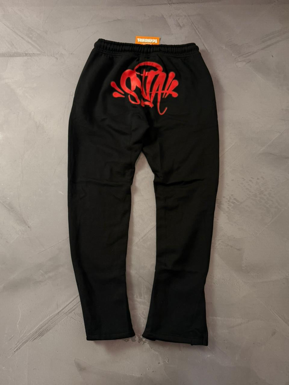 Conjunto Syna World - Preto e Vermelho