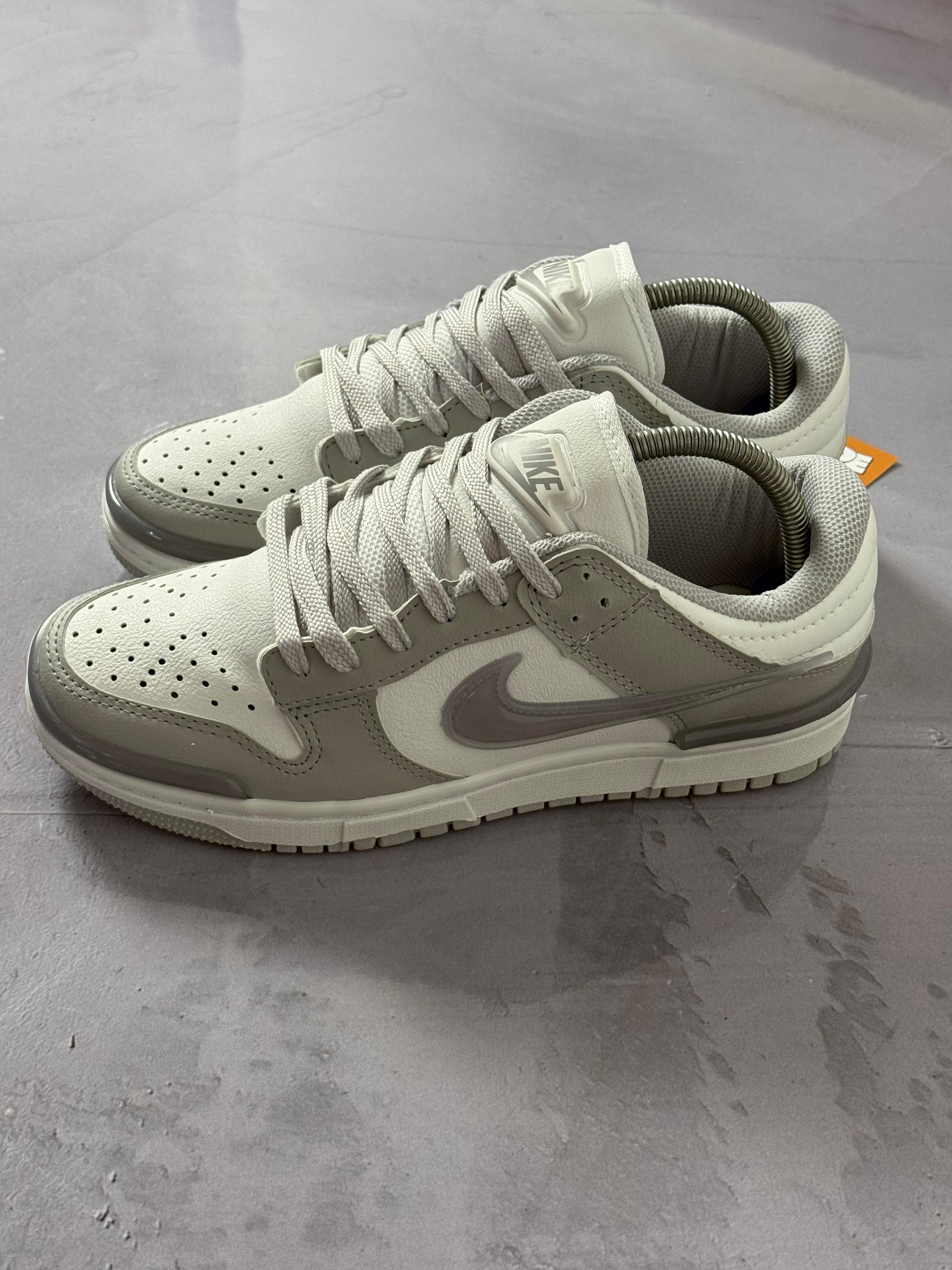 Tênis Nike Dunk Twist - Cinza