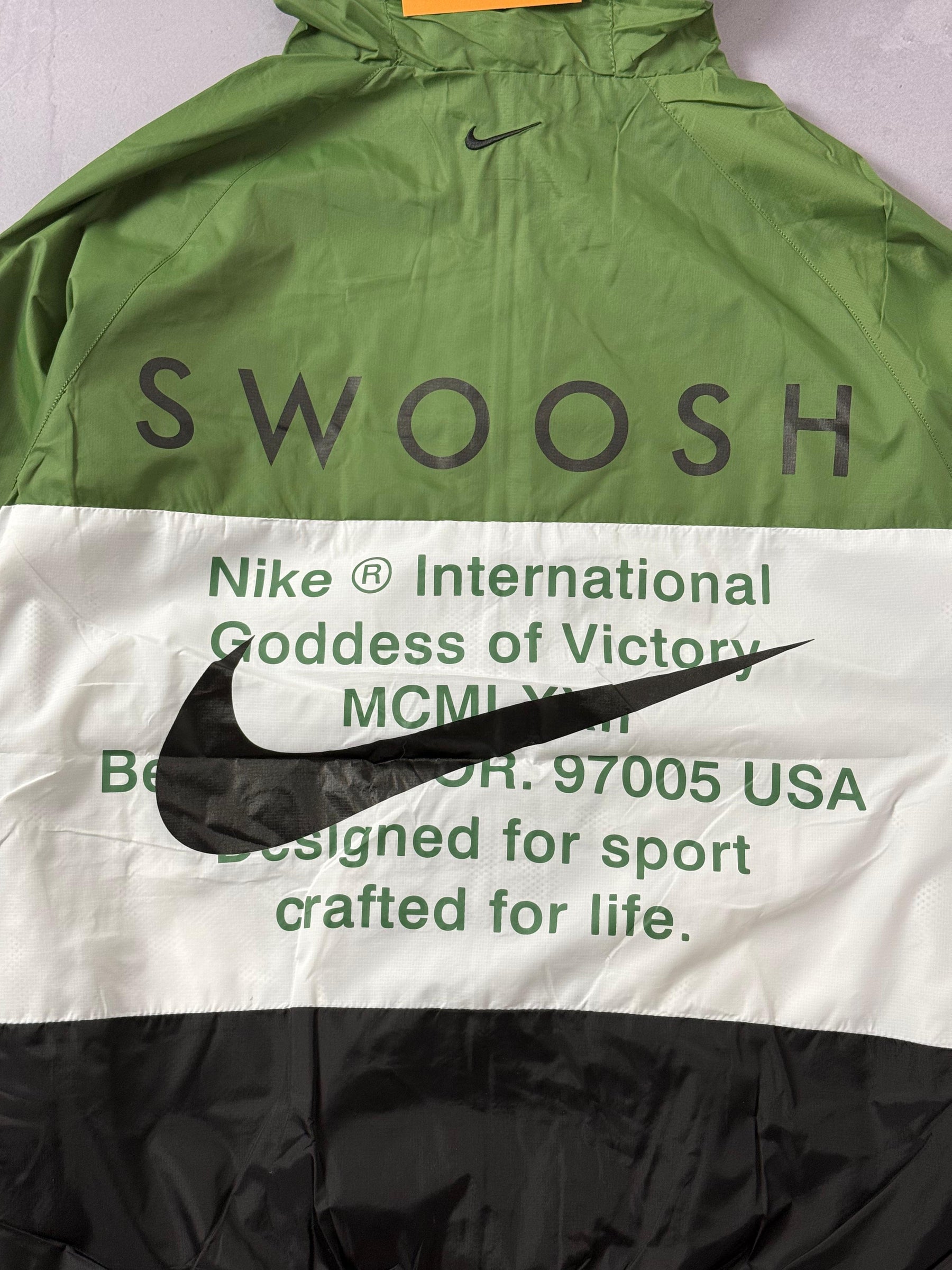 Corta Vento Nike Double Swoosh - Verde
