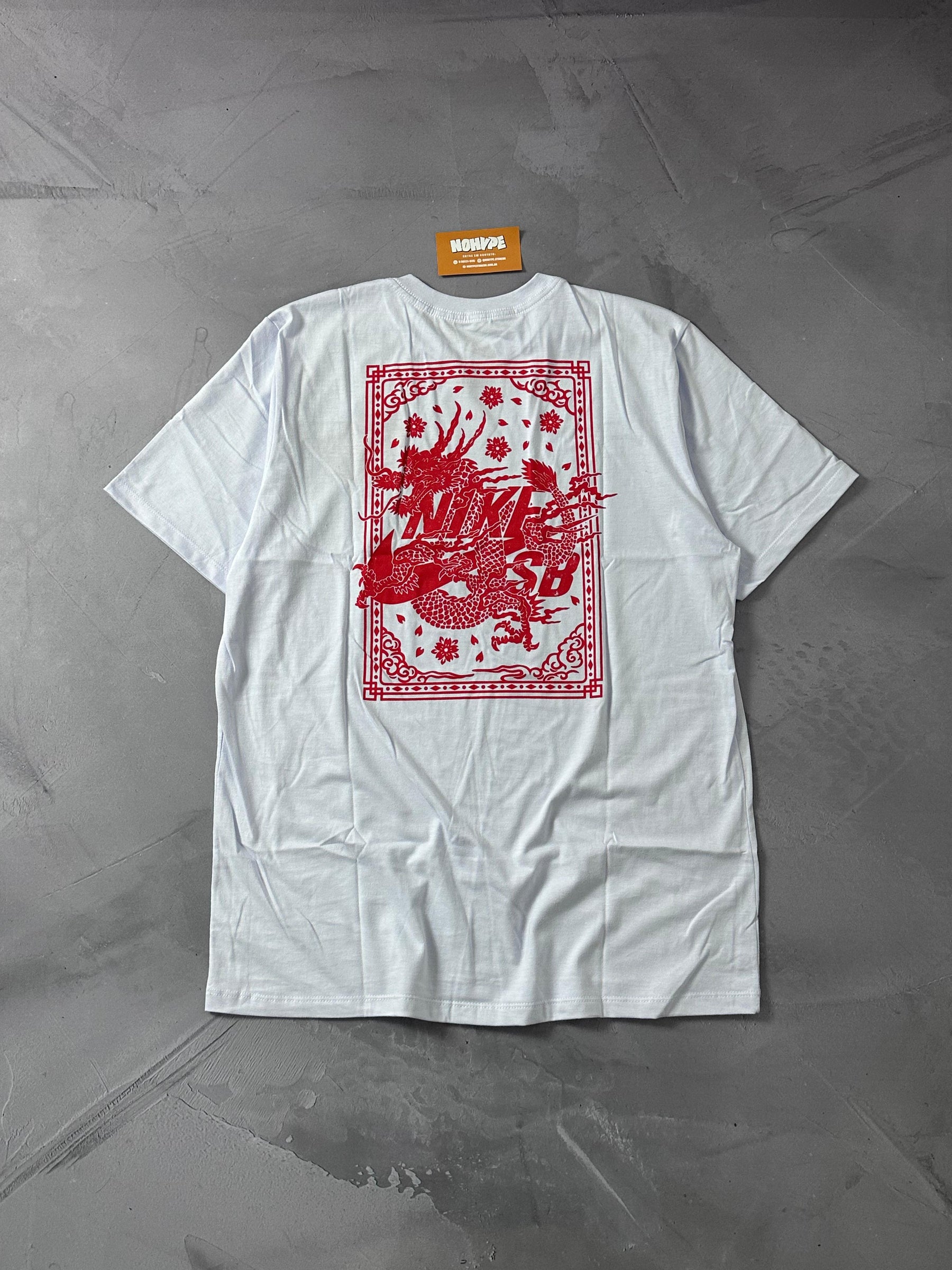 Camiseta Nike Sb Dragon - Branco