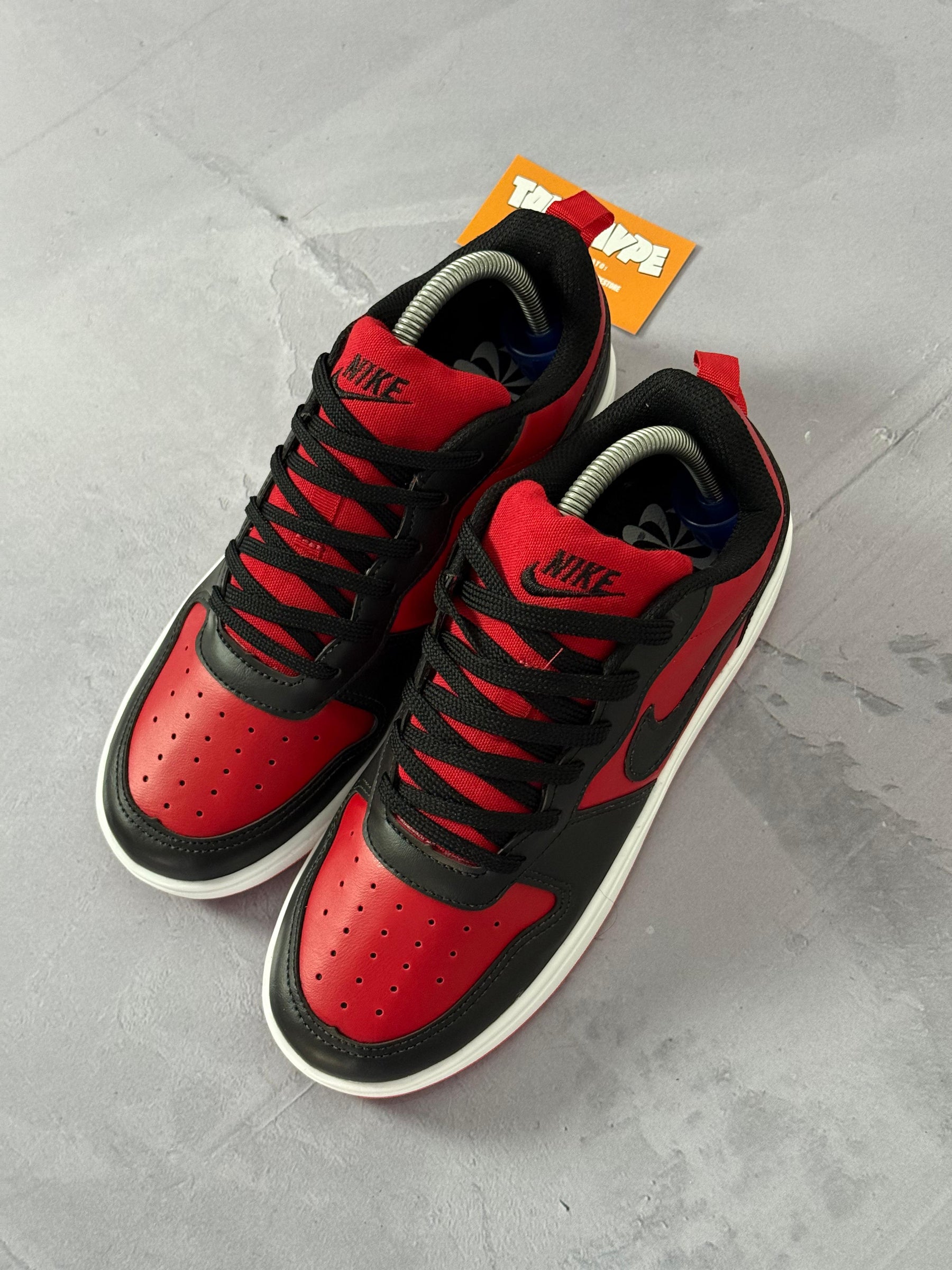 Tênis Nike Borough - Vermelho