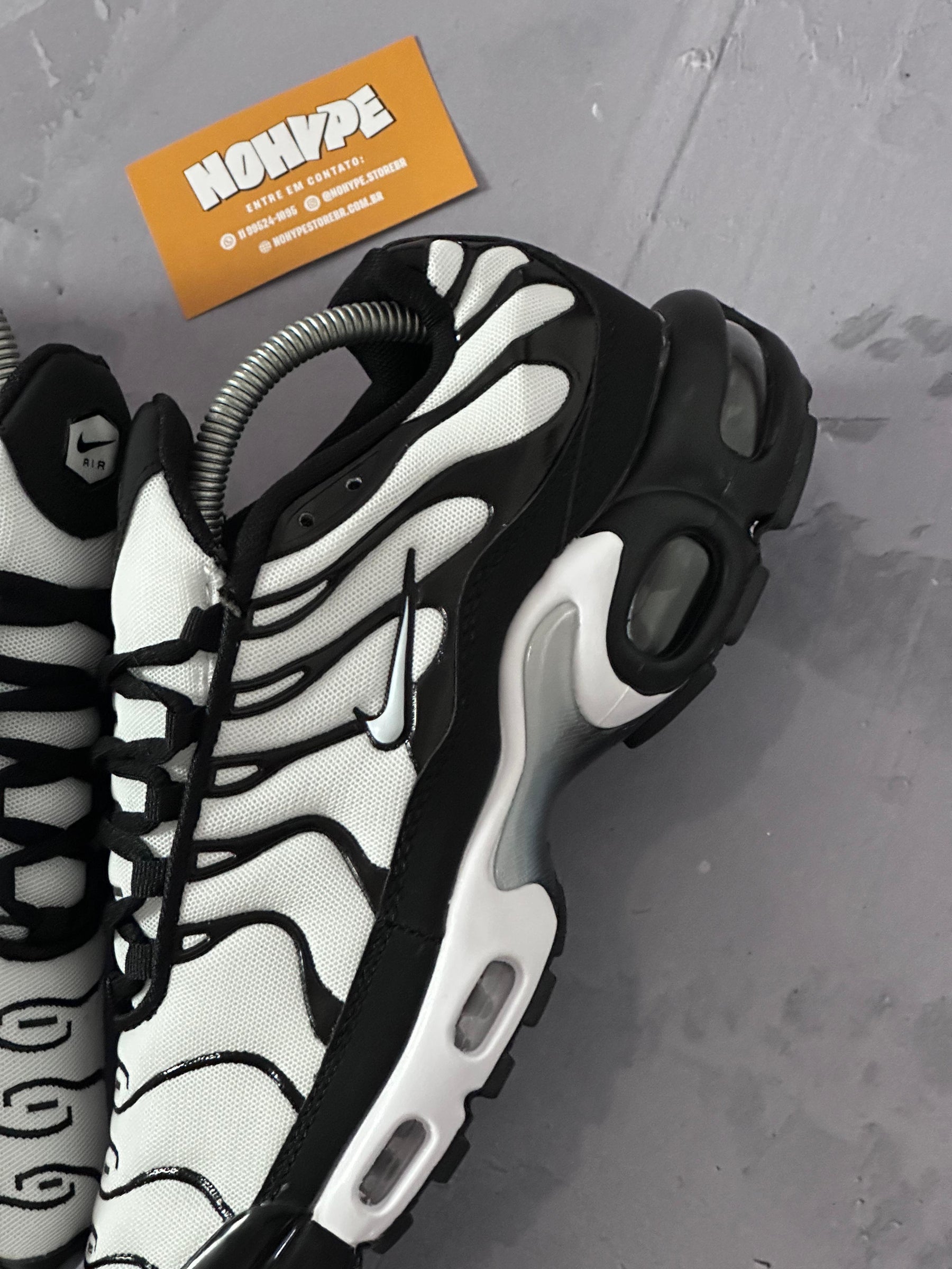 Tênis Nike Air Max Plus TN - Oreo