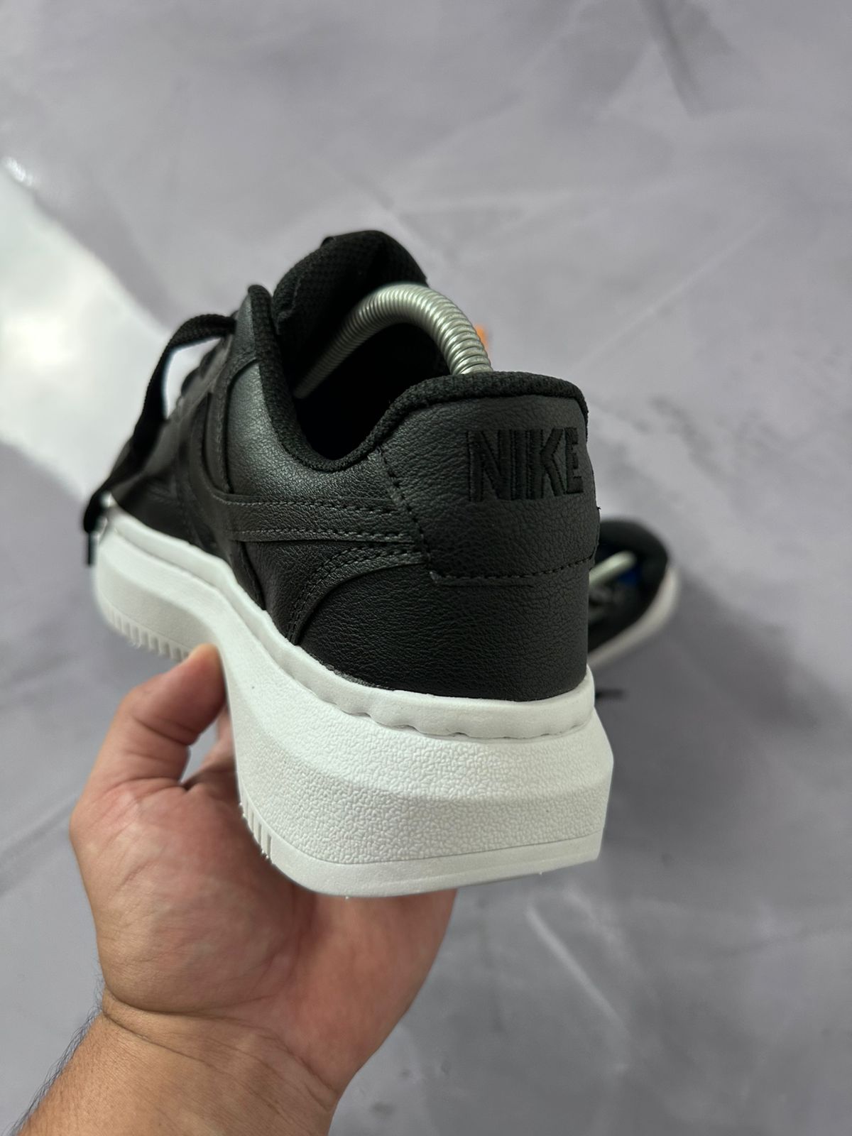 Tênis Nike Court Vision Alta - Preto/Branco