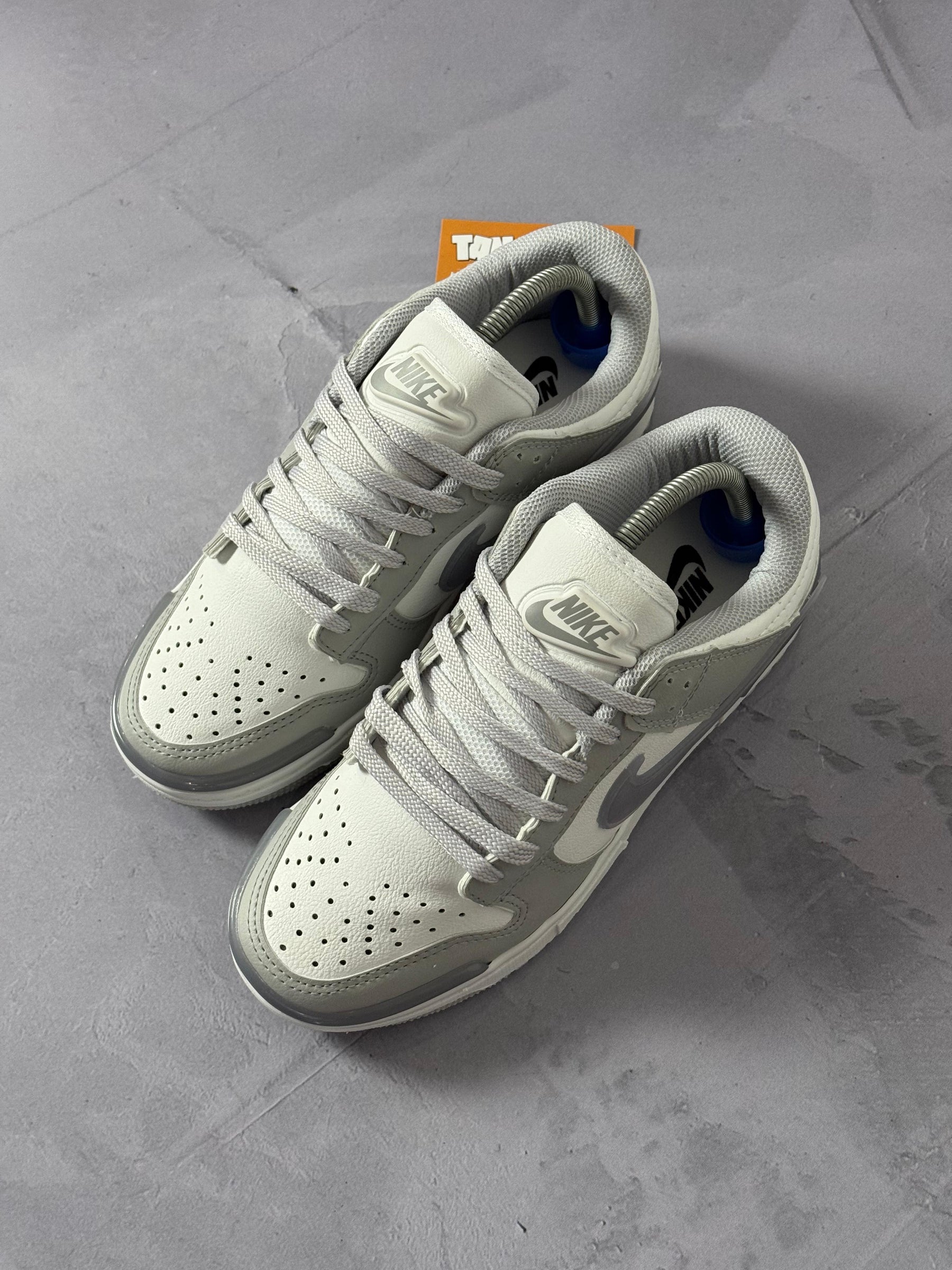 Tênis Nike Dunk Twist - Cinza