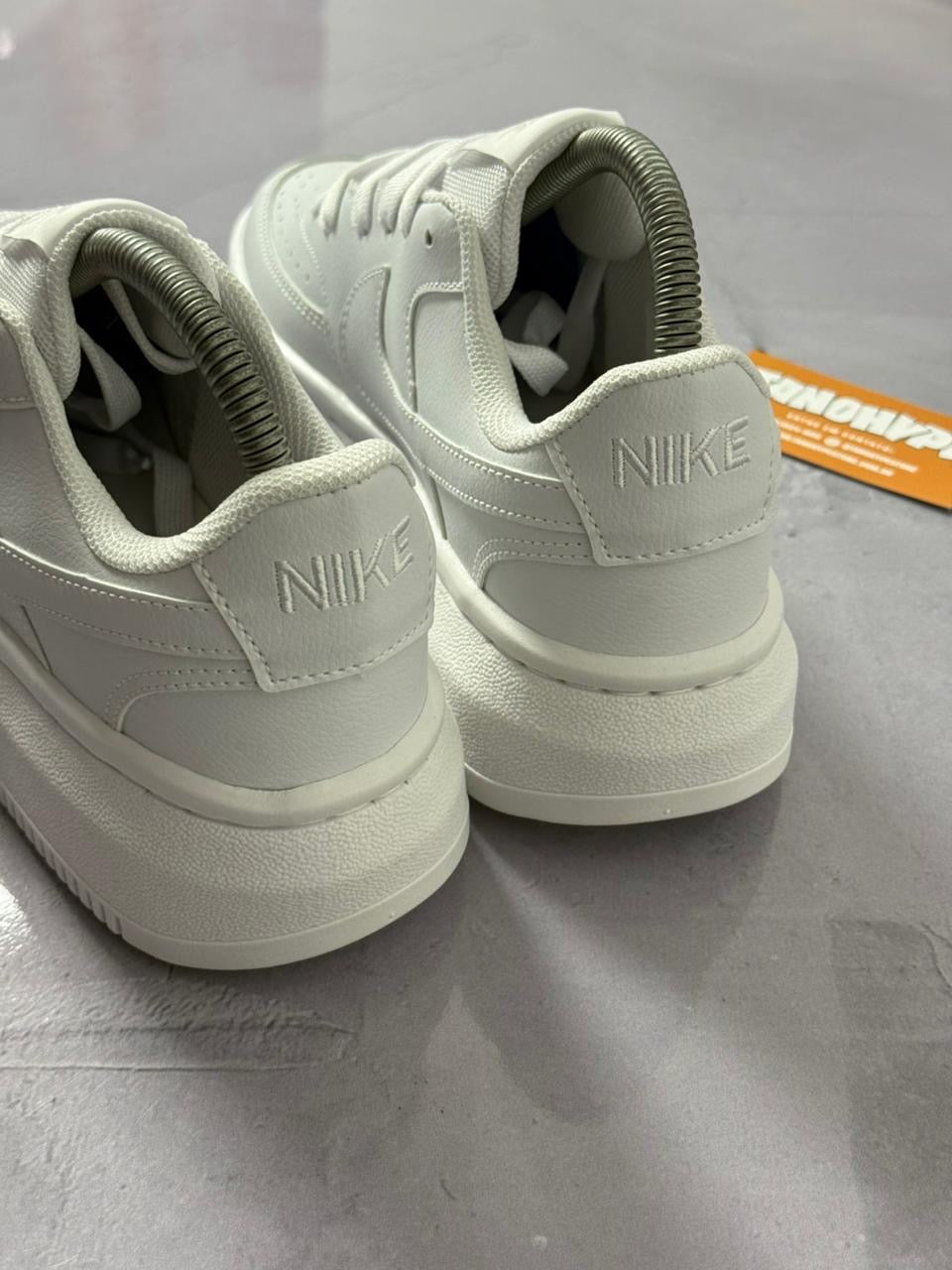 Tênis Nike Court Vision Alta - Branco