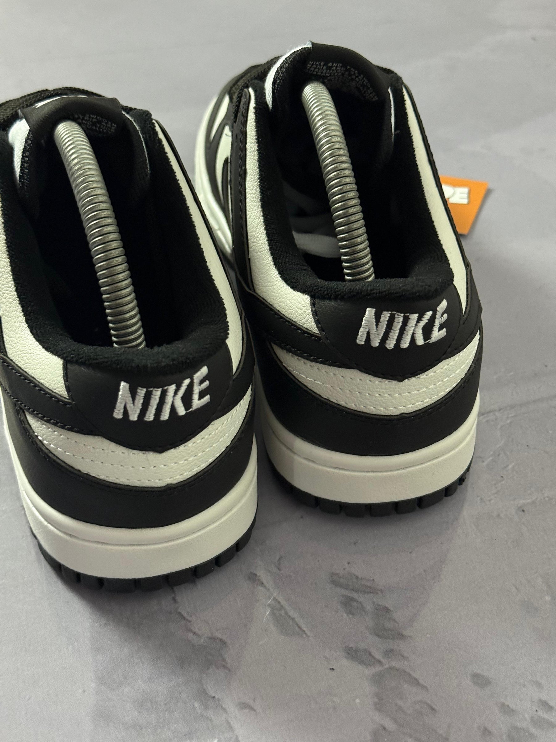 Tênis Nike Dunk Sb Low - Panda