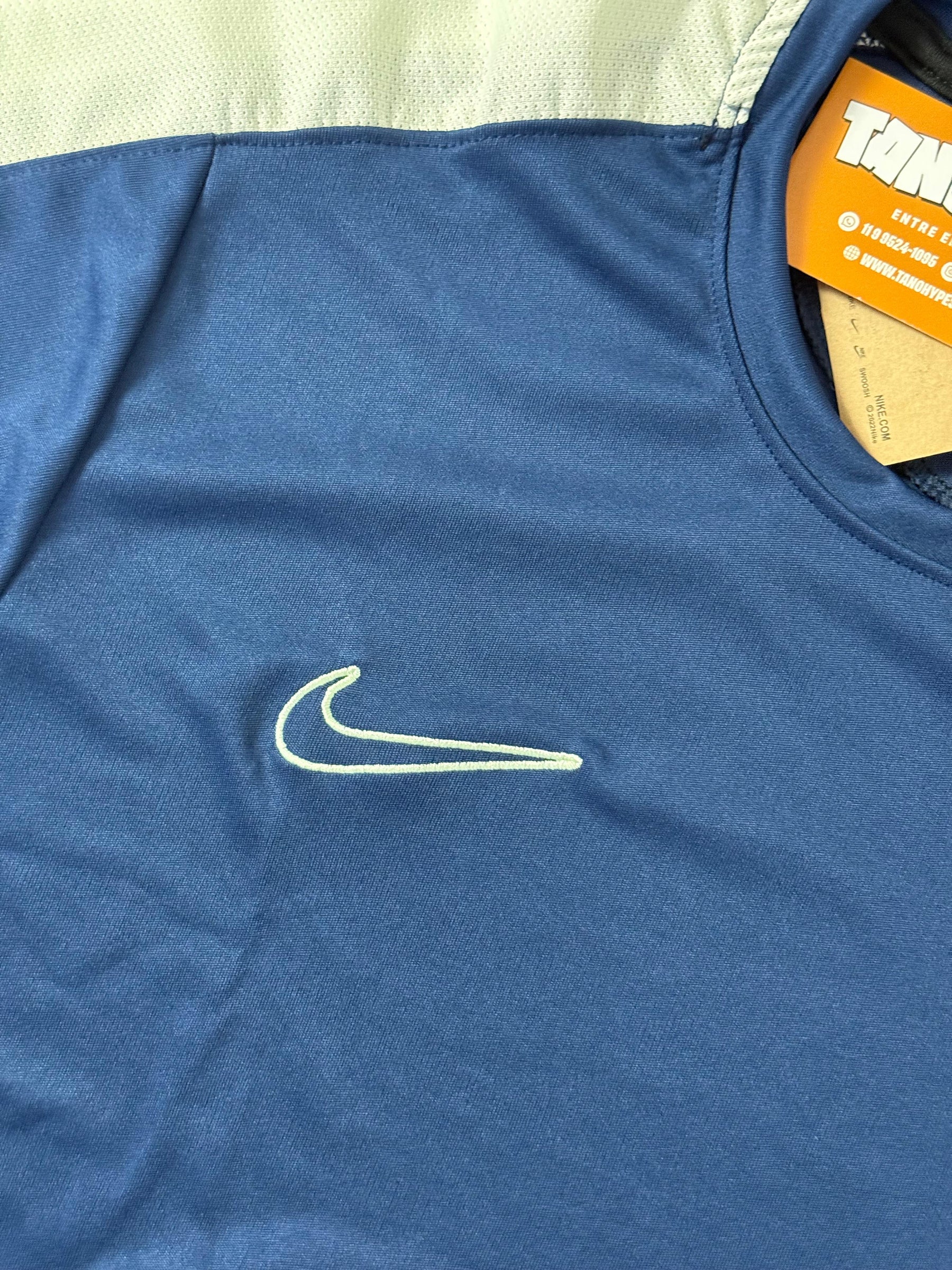 Camiseta Nike Dri Fit Academy 23 - Azul