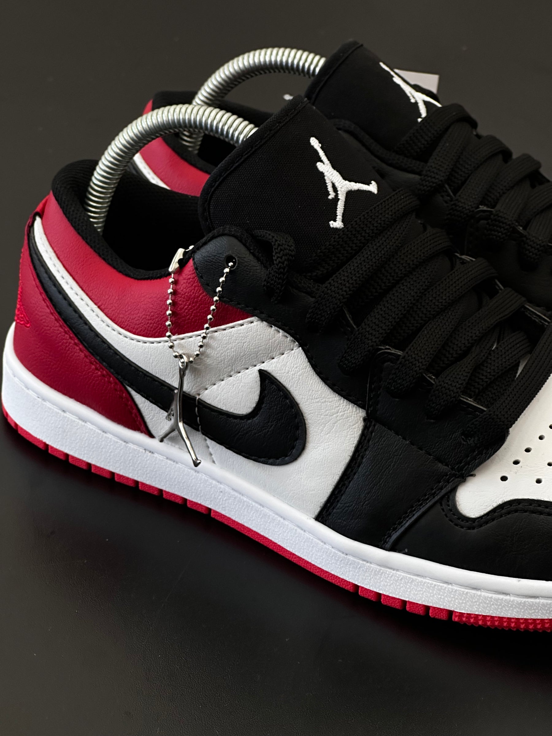 Tênis Nike Air Jordan Low 1 - Chicago