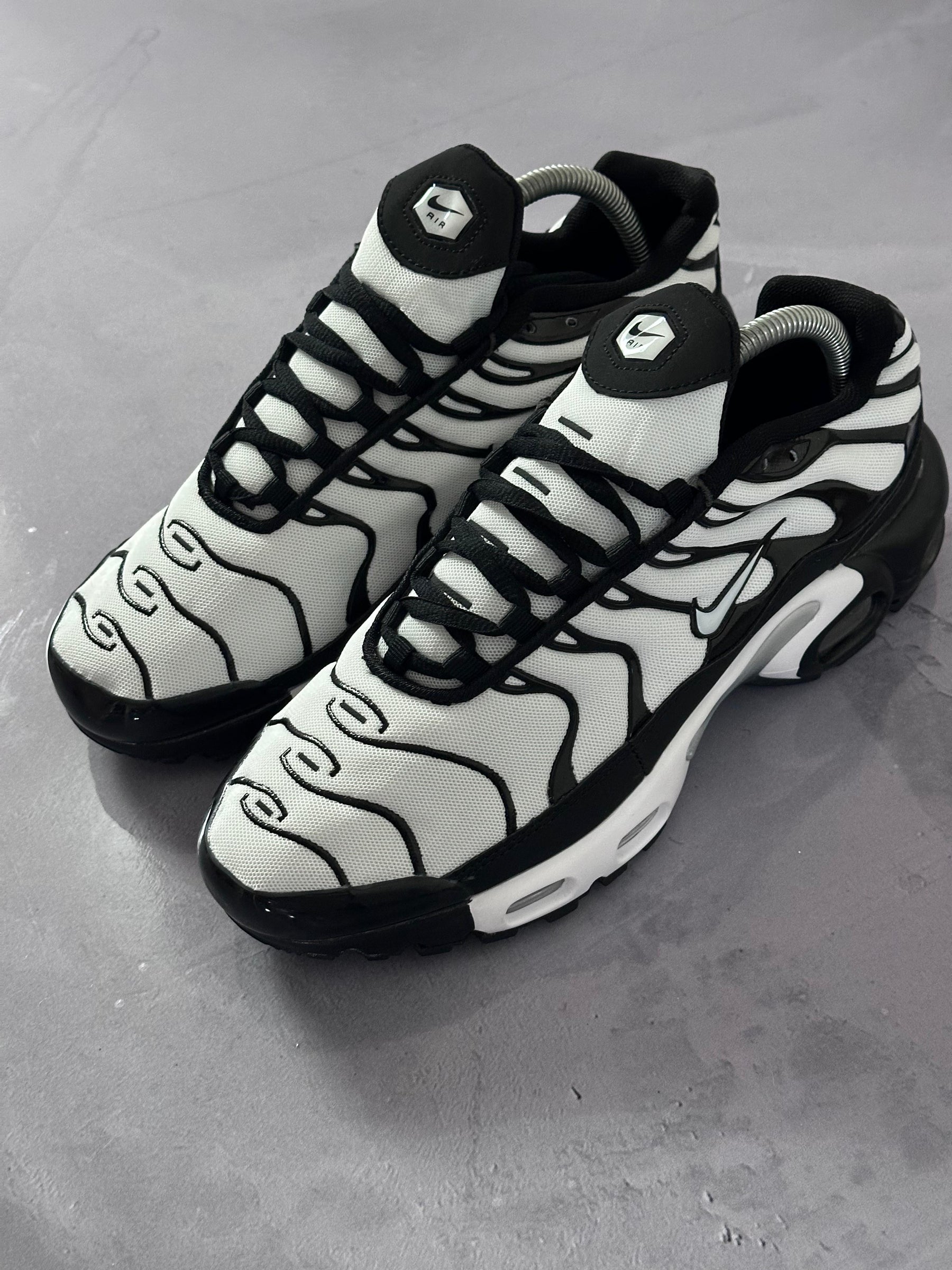 Tênis Nike Air Max Plus TN - Oreo