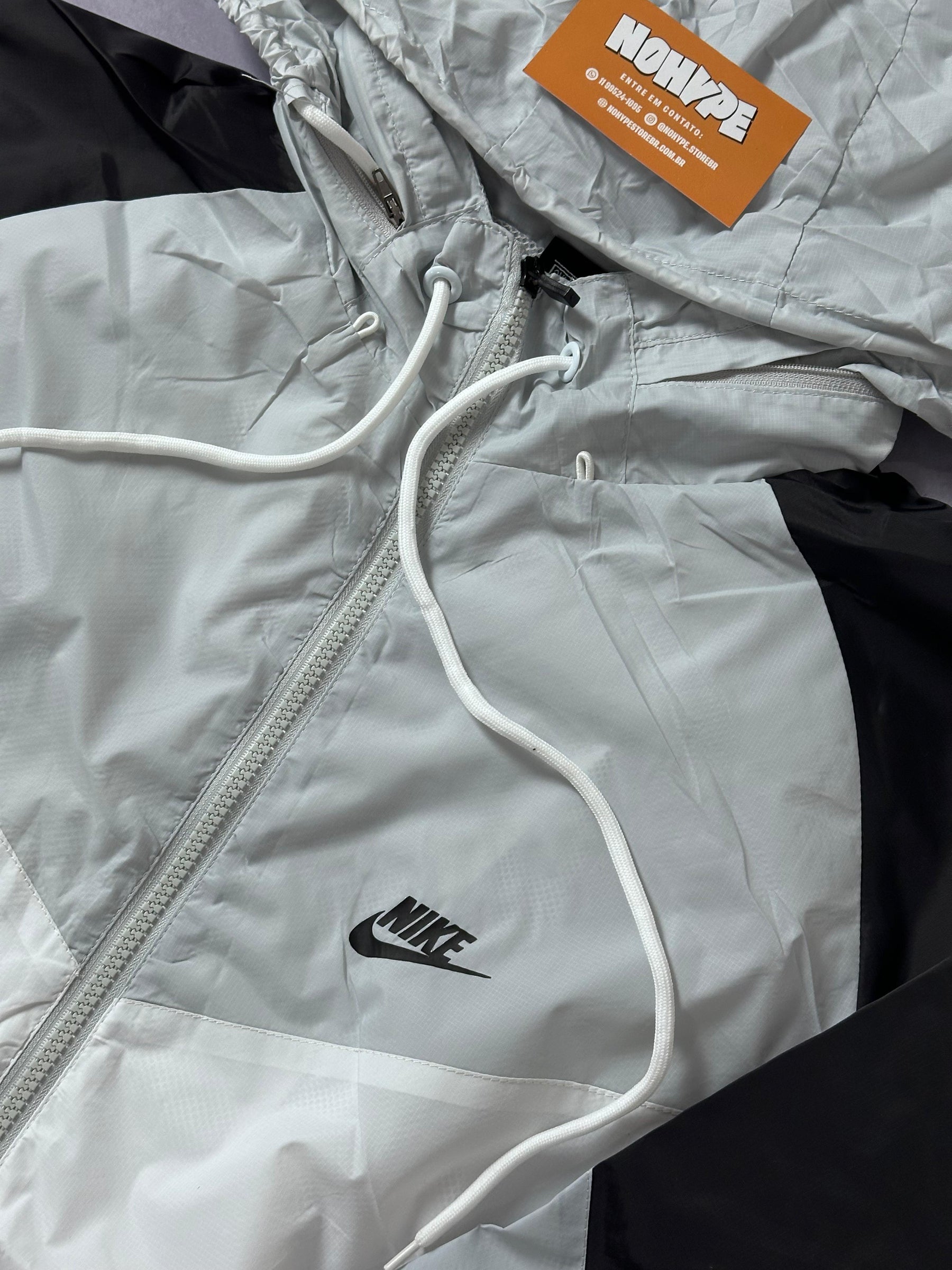 Conjunto Nike - Calça + Corta Vento Cinza/Branco