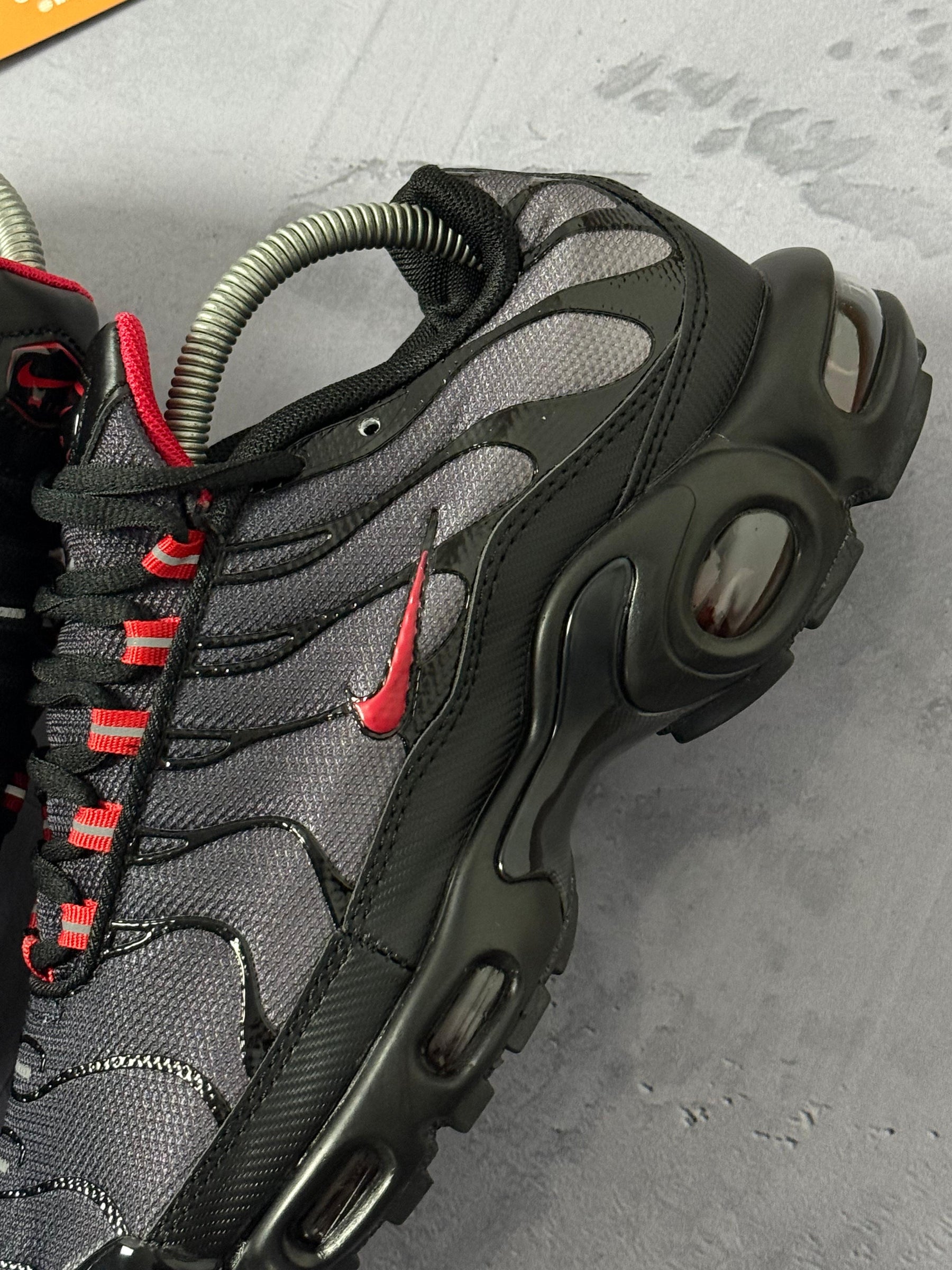 Tênis Nike Air Max Plus TN - Drácula
