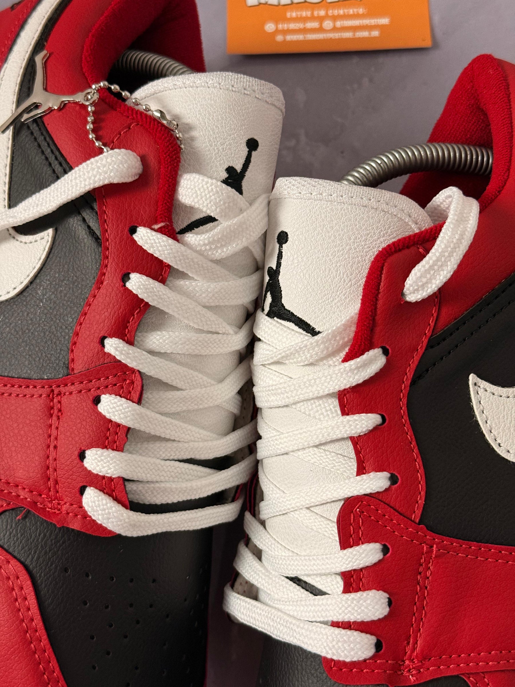 Tênis Nike Air Jordan Low 1 - Vermelho/Branco
