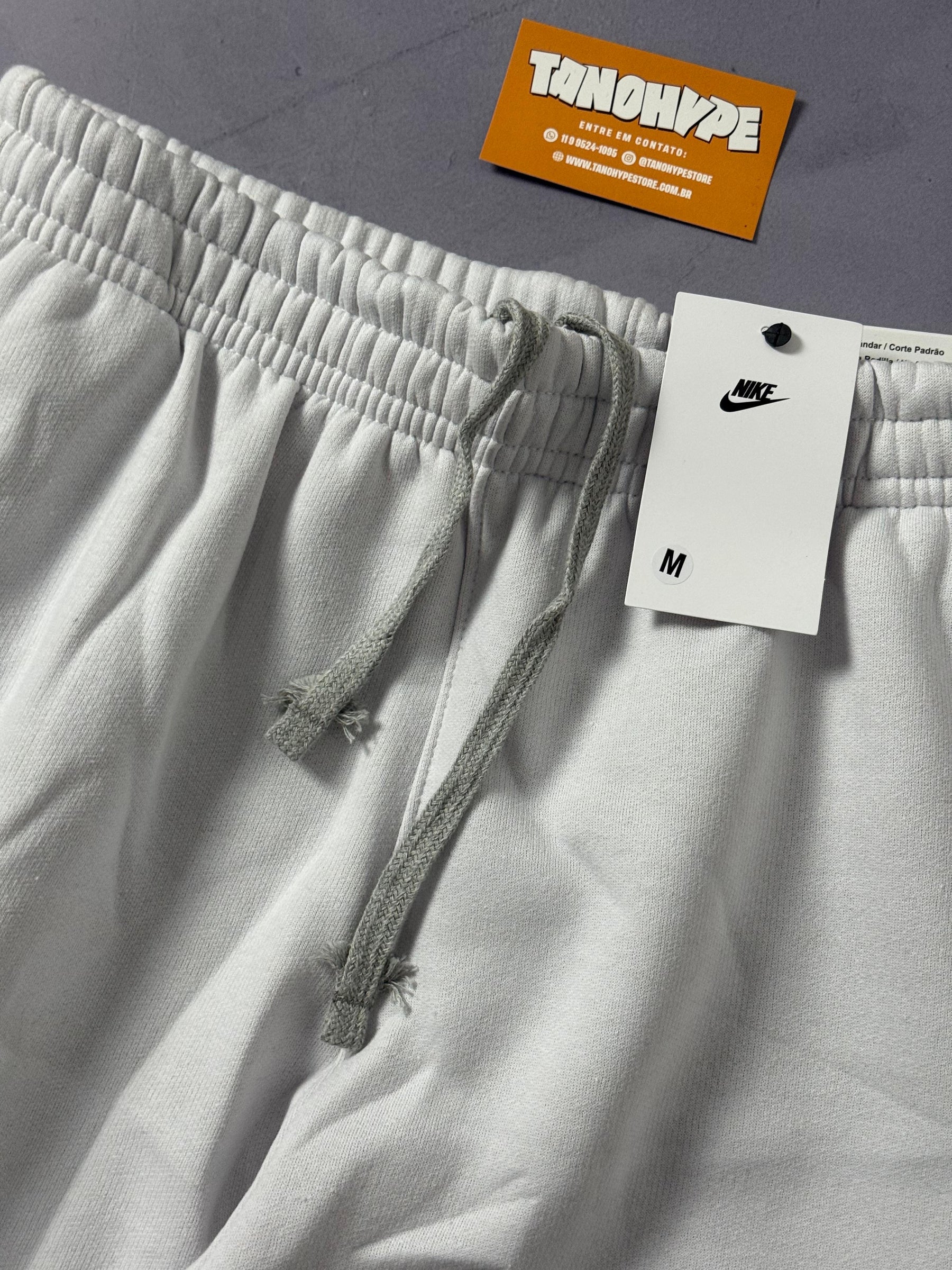 Shorts Moletom Nike Big Swoosh TM - Branco