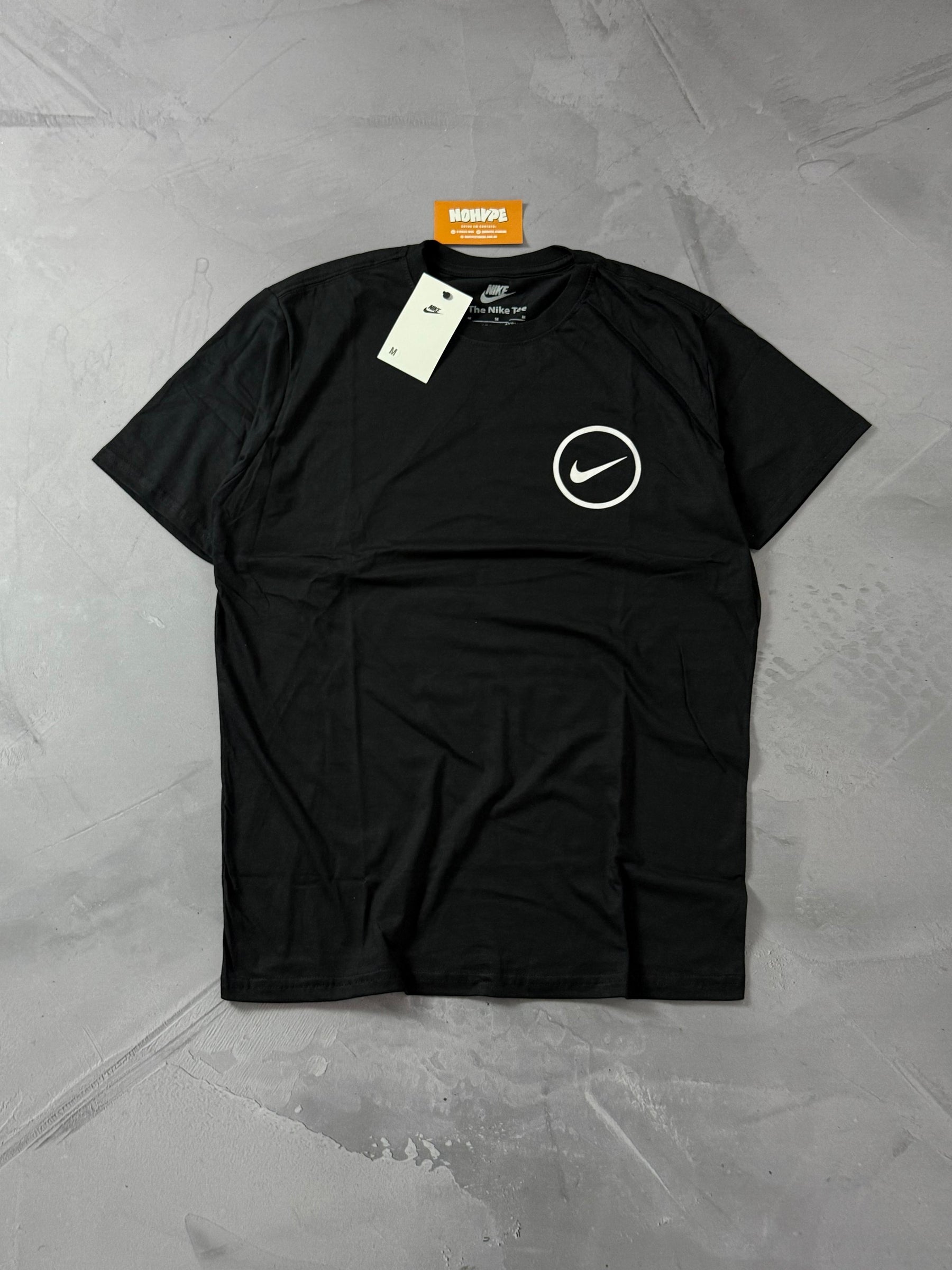 Camiseta Nike Circle - Preto