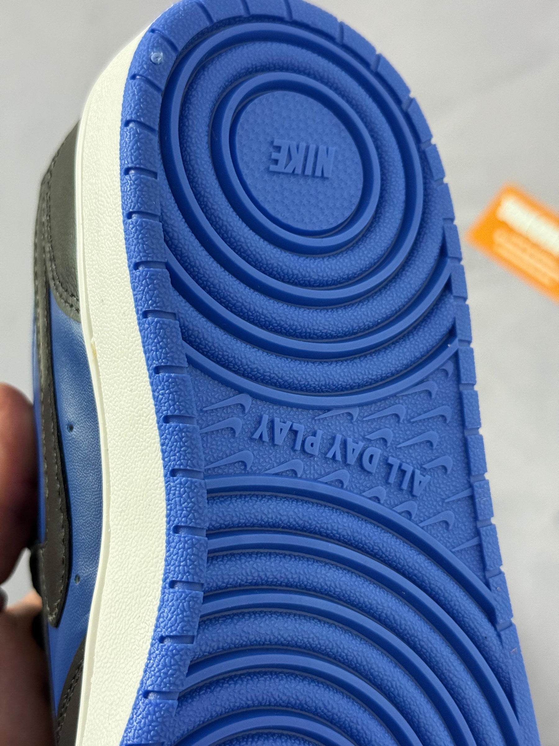 Tênis Nike Borough - Azul