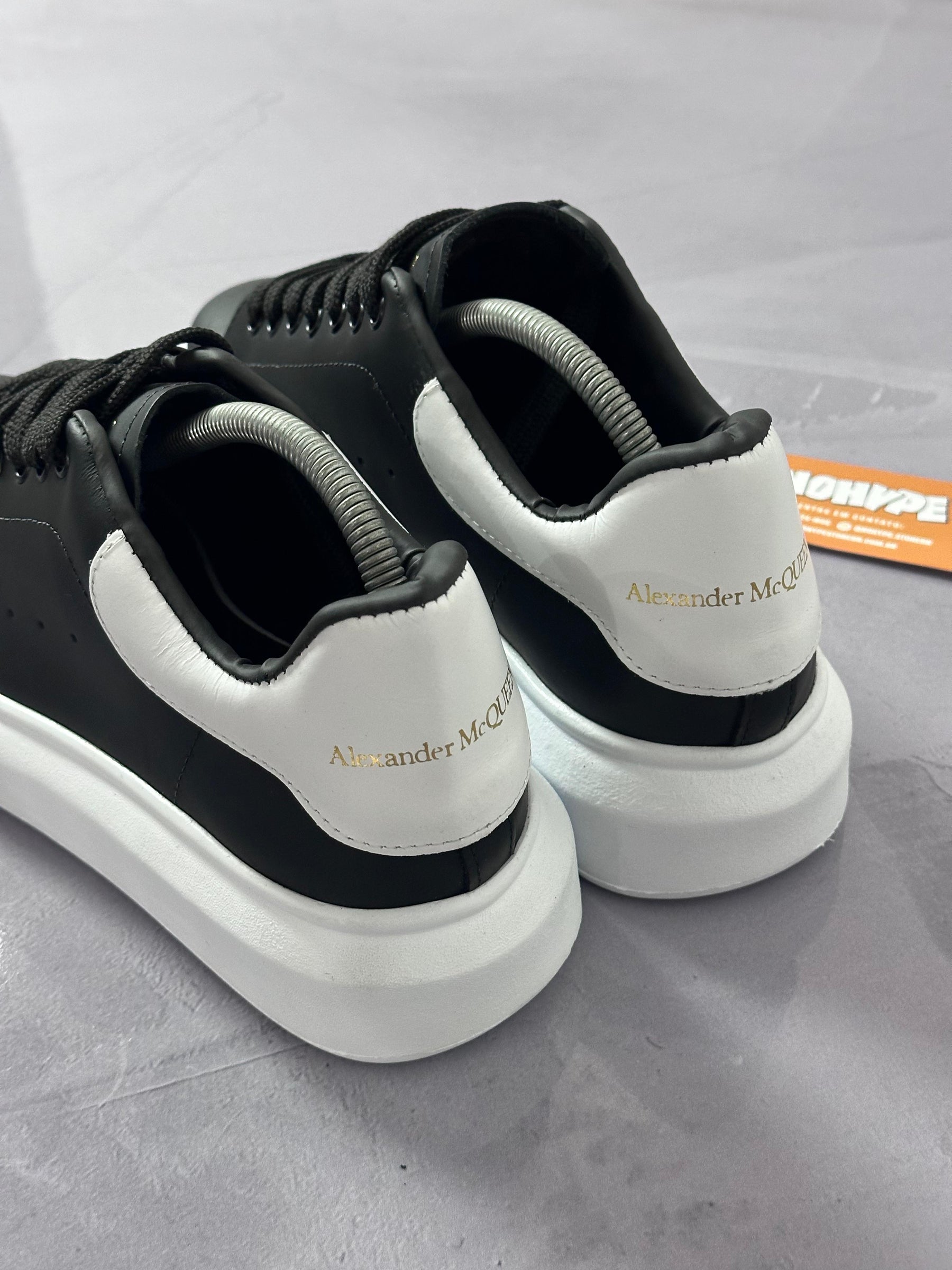 Tênis Alexander McQueen - Preto