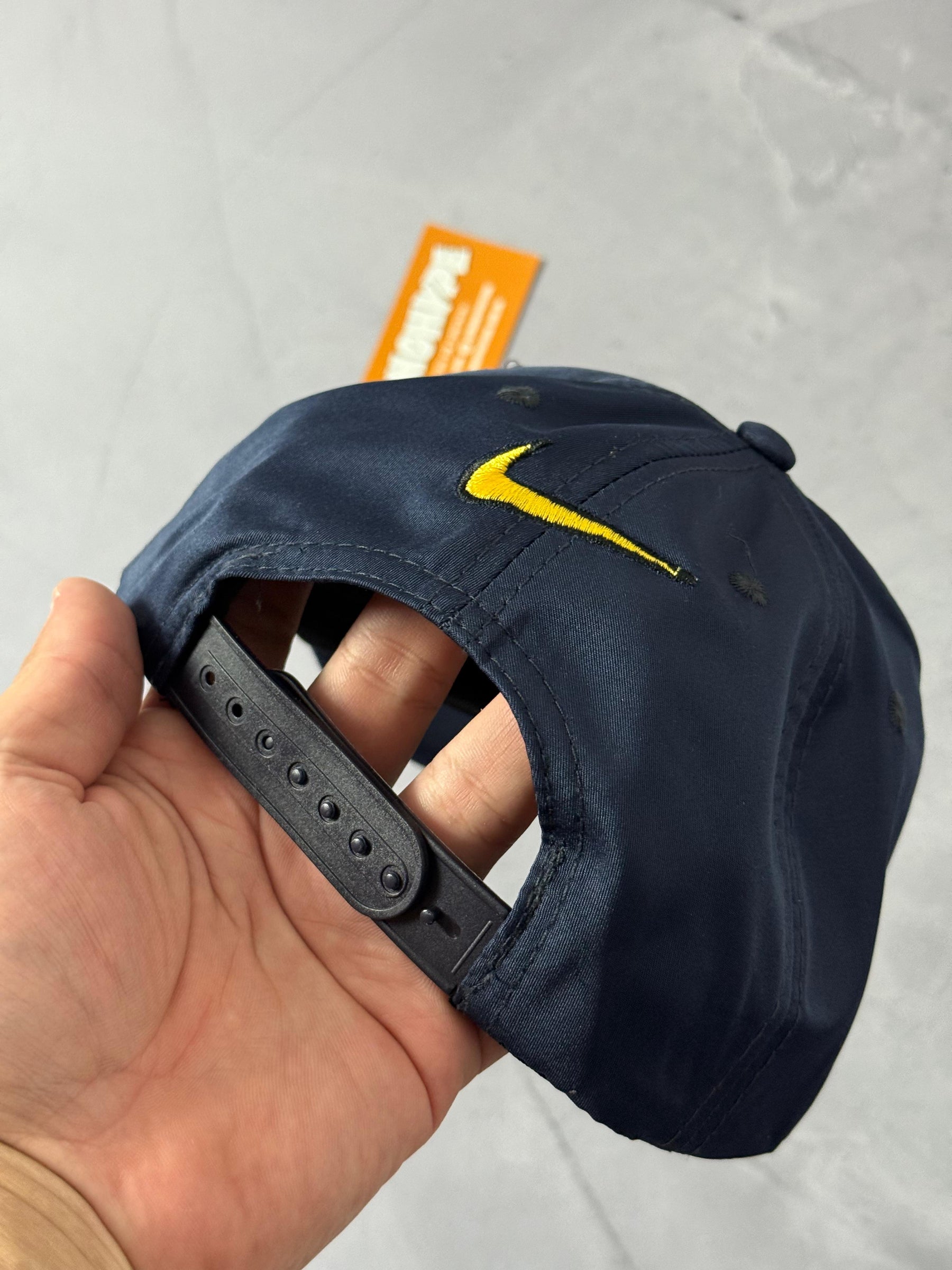 Boné Nike TN - Azul Marinho
