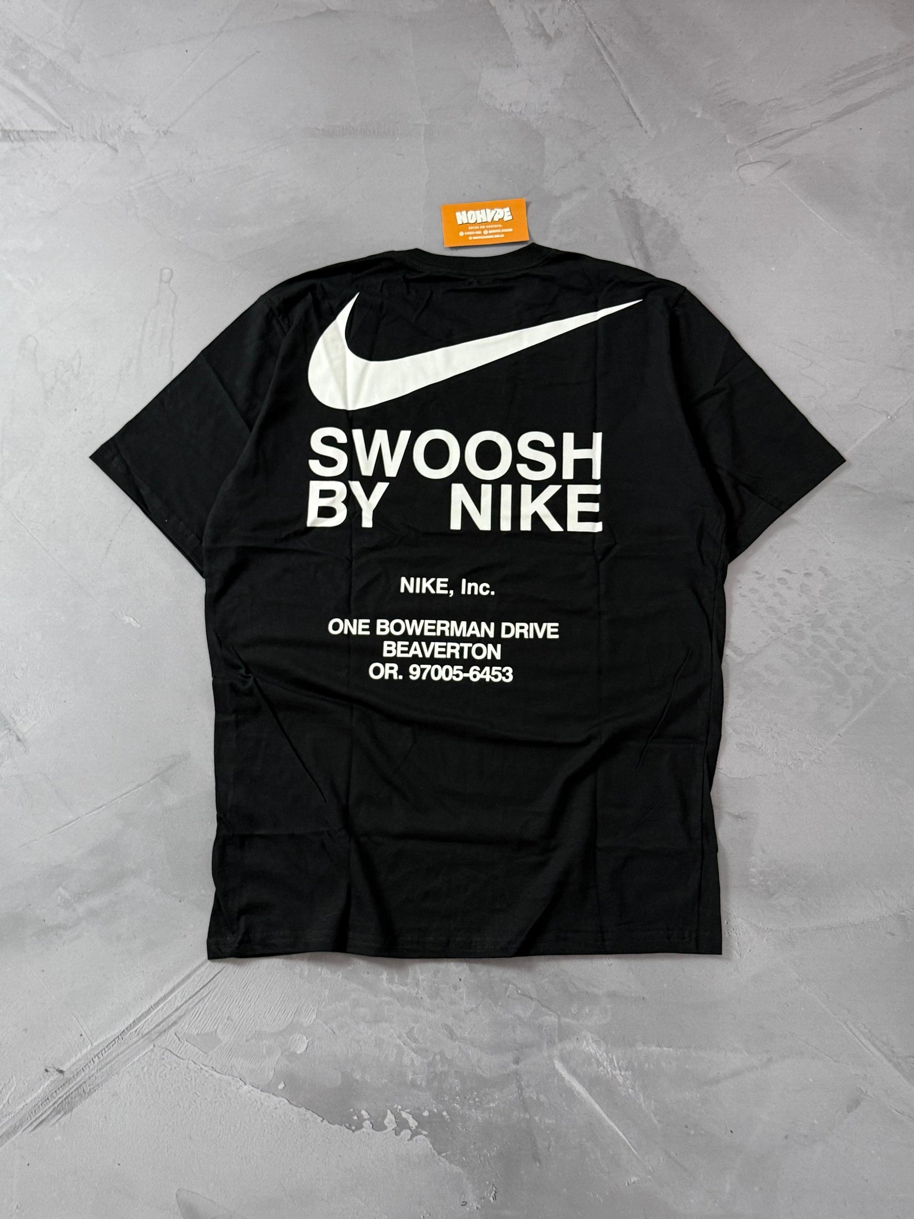 Camiseta Nike By Swoosh - Preta
